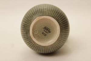 GUNNAR NYLAND FOR ROERSTRAND SWEDISH 1950'S 24CM X 10CM DIAMETER