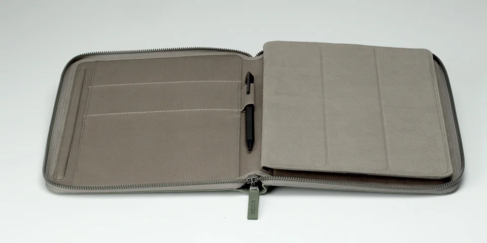 iPad side view 1.jpg
