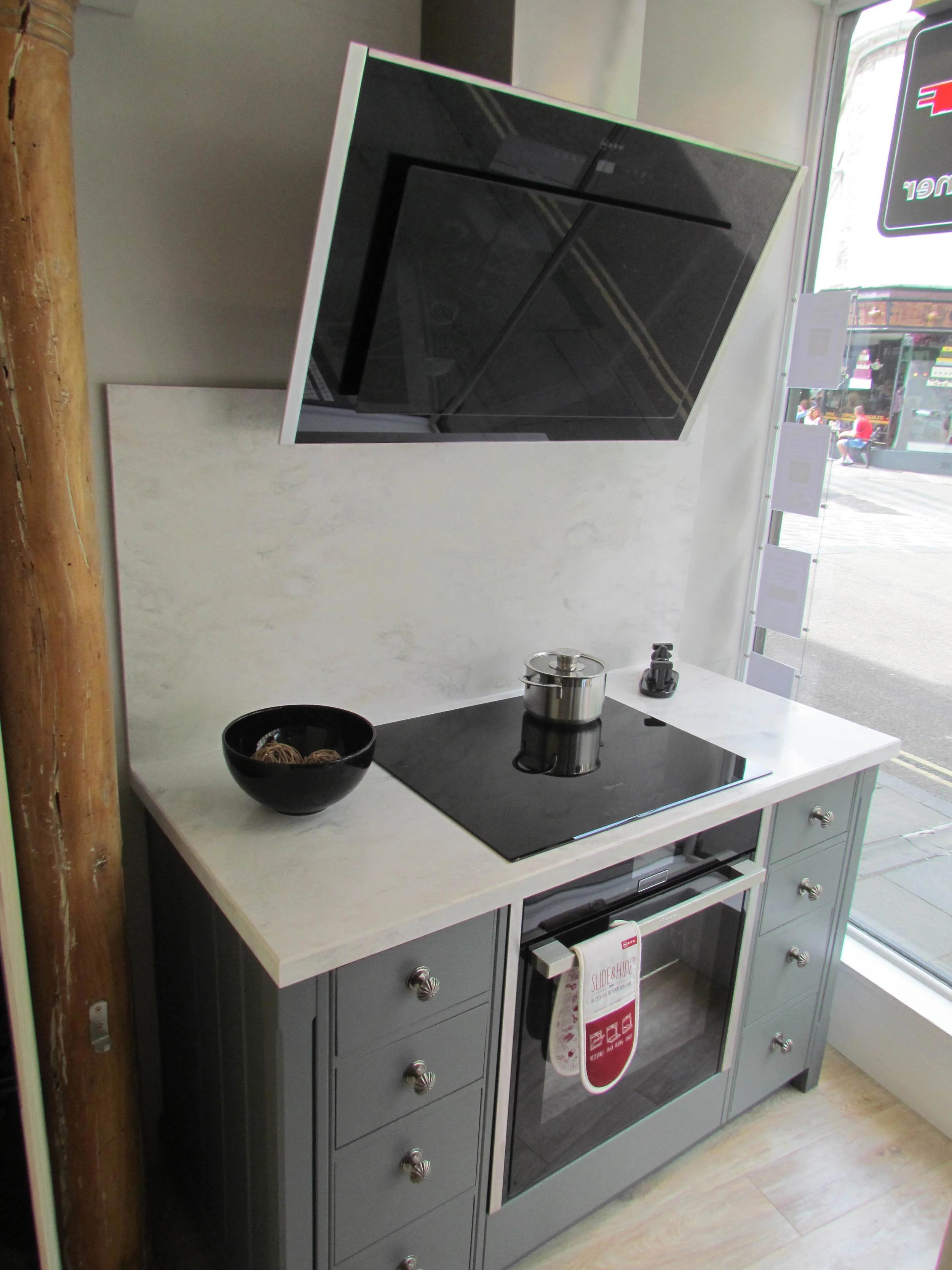 neff angled hood