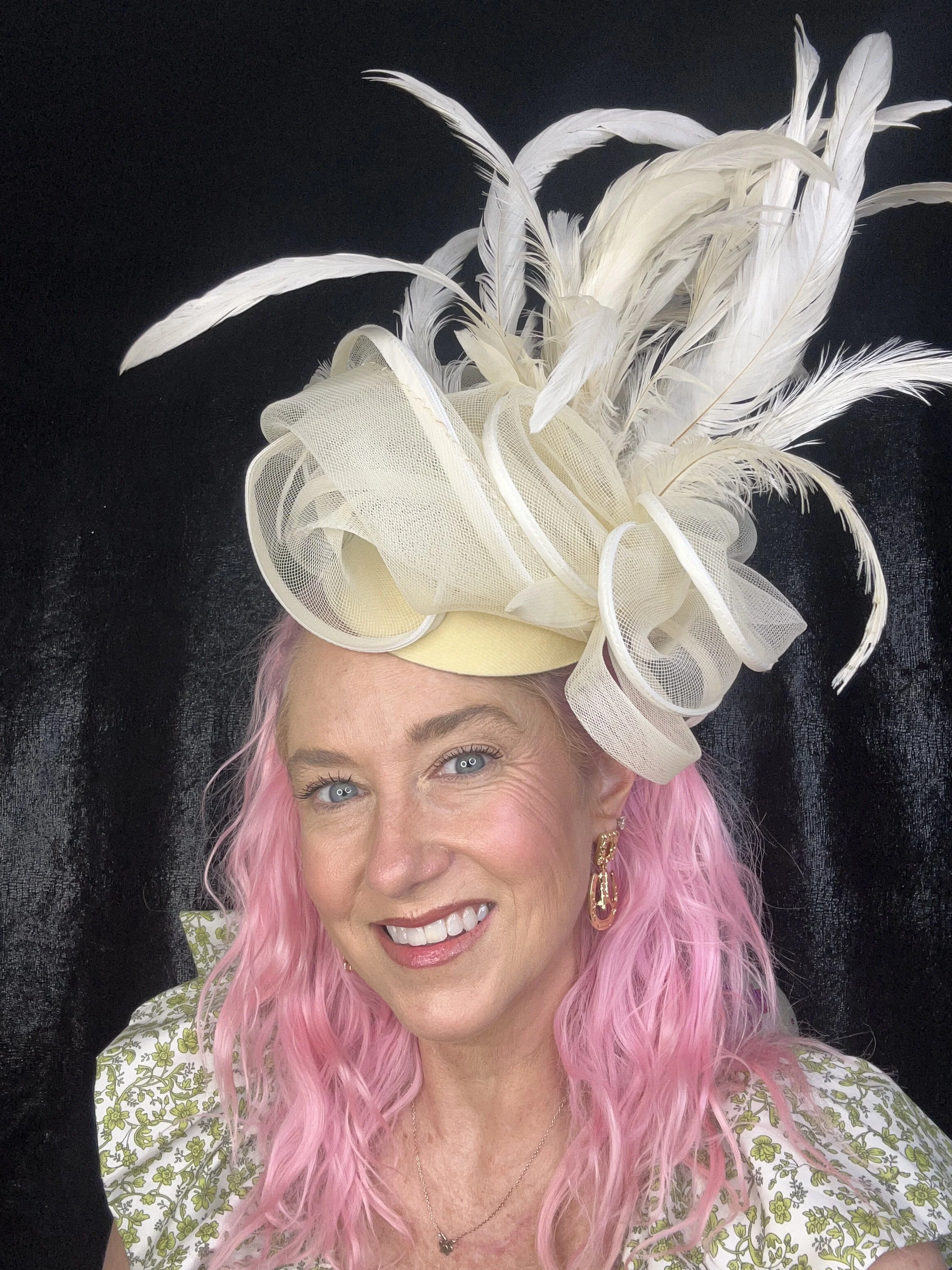 Beautiful Cream Feather Fascinator