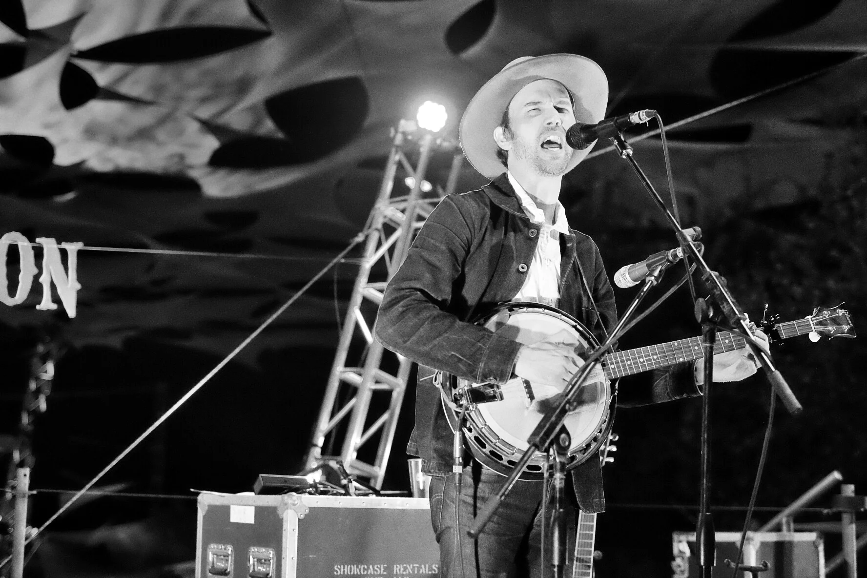 Willie Watson @ The Starlight Stage