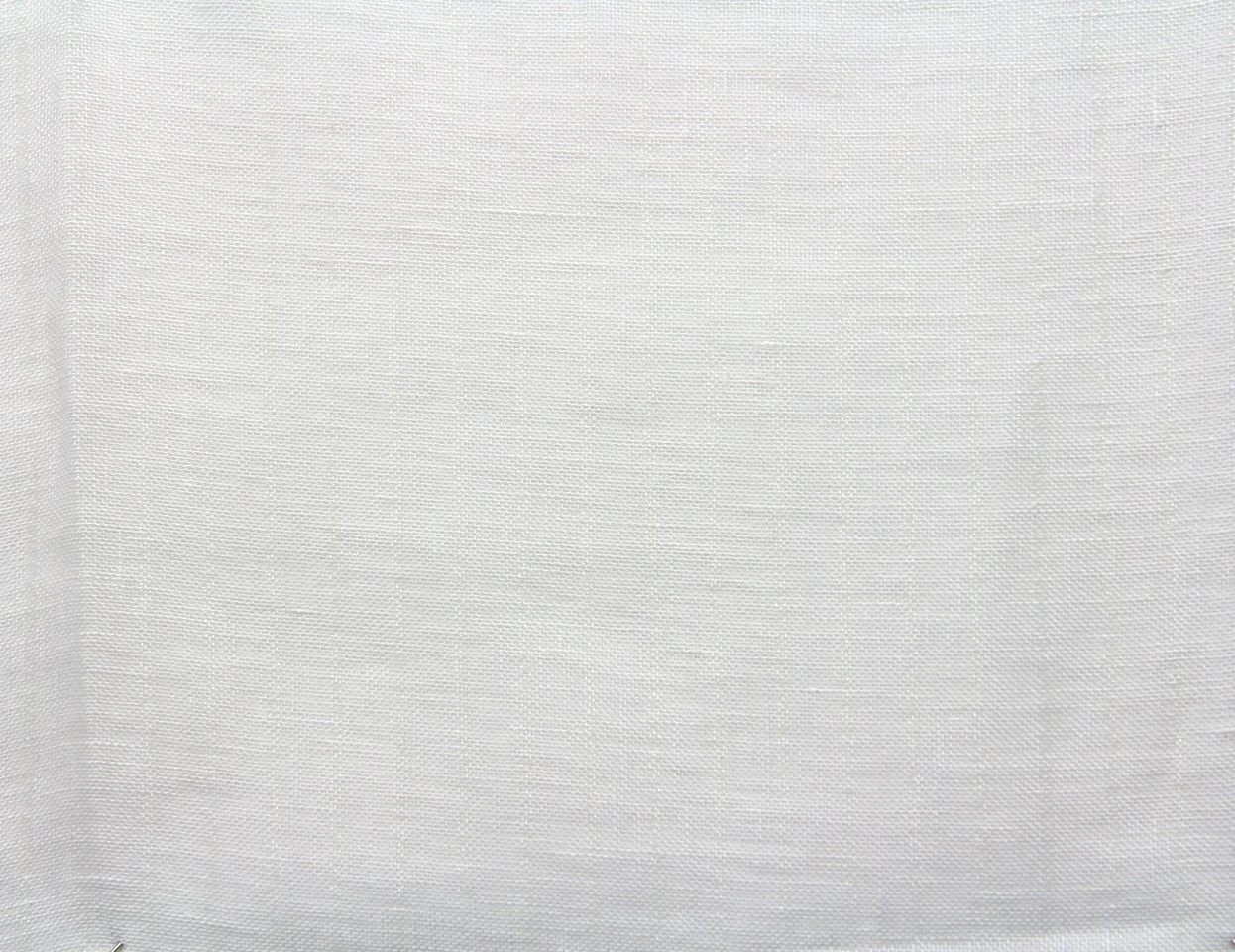 Moon Light 1000-10 White Shown in daylight