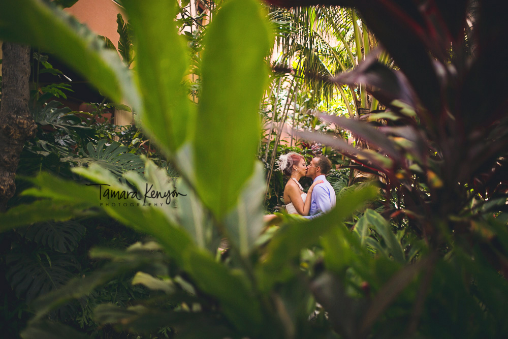 Honolulu_Wedding_Photographer