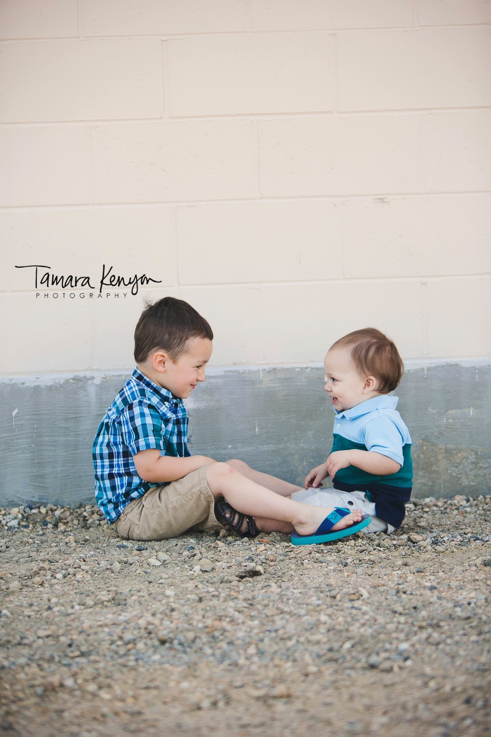 brothers laughing boise photographer