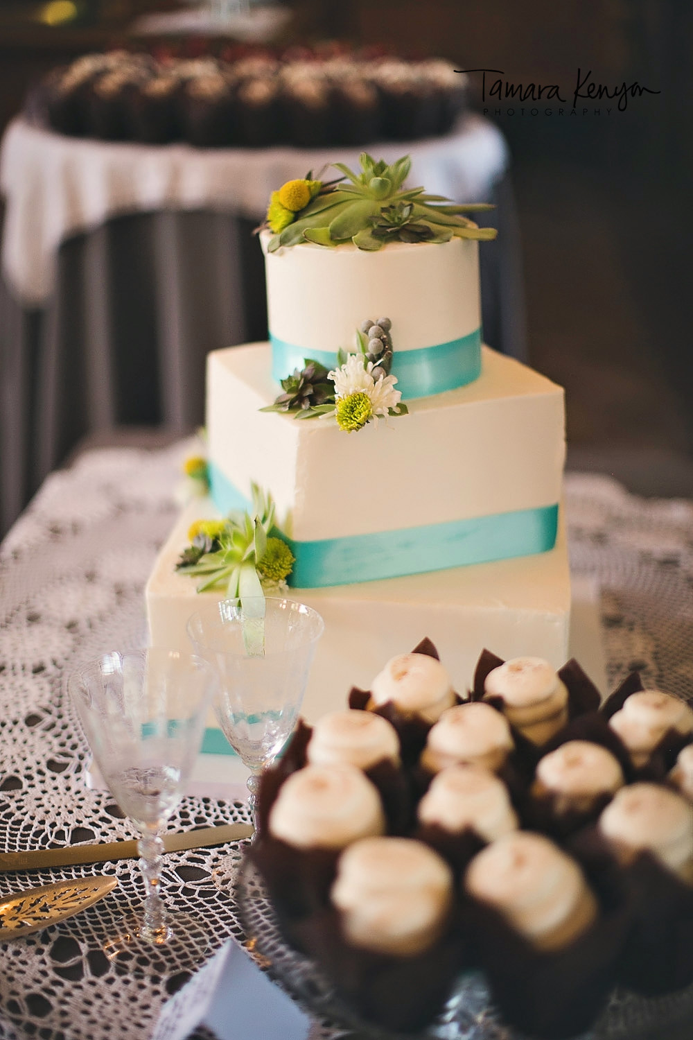 amaru confections wedding cake