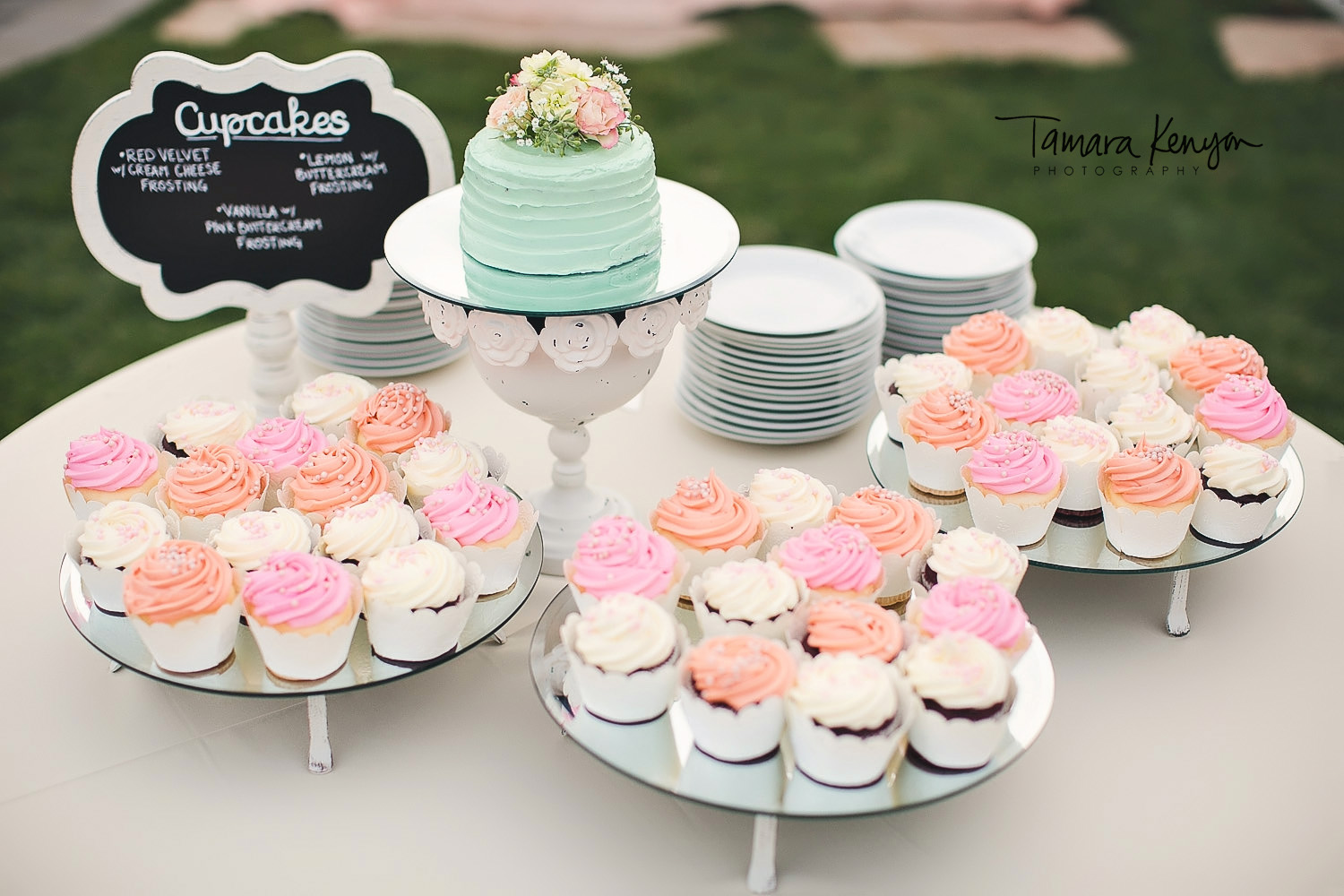 wedding details cakes boise