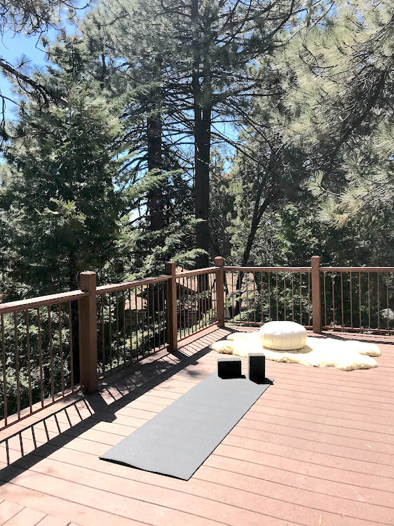 estPURE.co_pure_mountain_wellness_couthern_california_massage.private.yoga.meditation.lake.arrowhead.california.jpg
