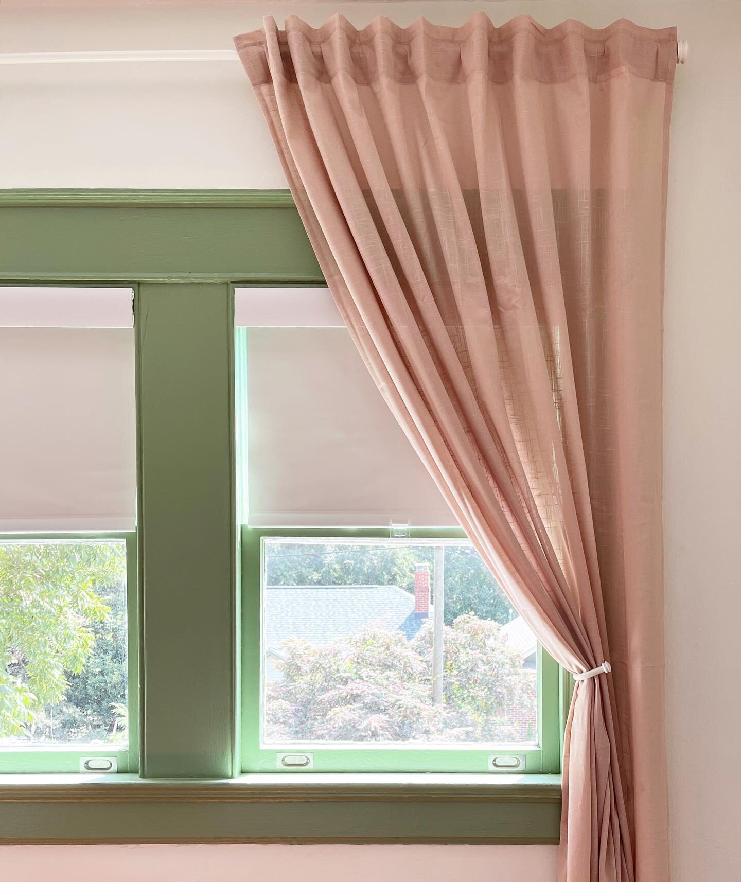 Happy almost-Fall Saturday 🙌🏼 Looking out at this weather like 😍

Photo from a client&rsquo;s in-progress nursery. Shades &amp; curtains went up yesterday! 

#kelseyleeinteriors #raleighnc #ncdesigner #nursery #nurserydecor #windowtreatments