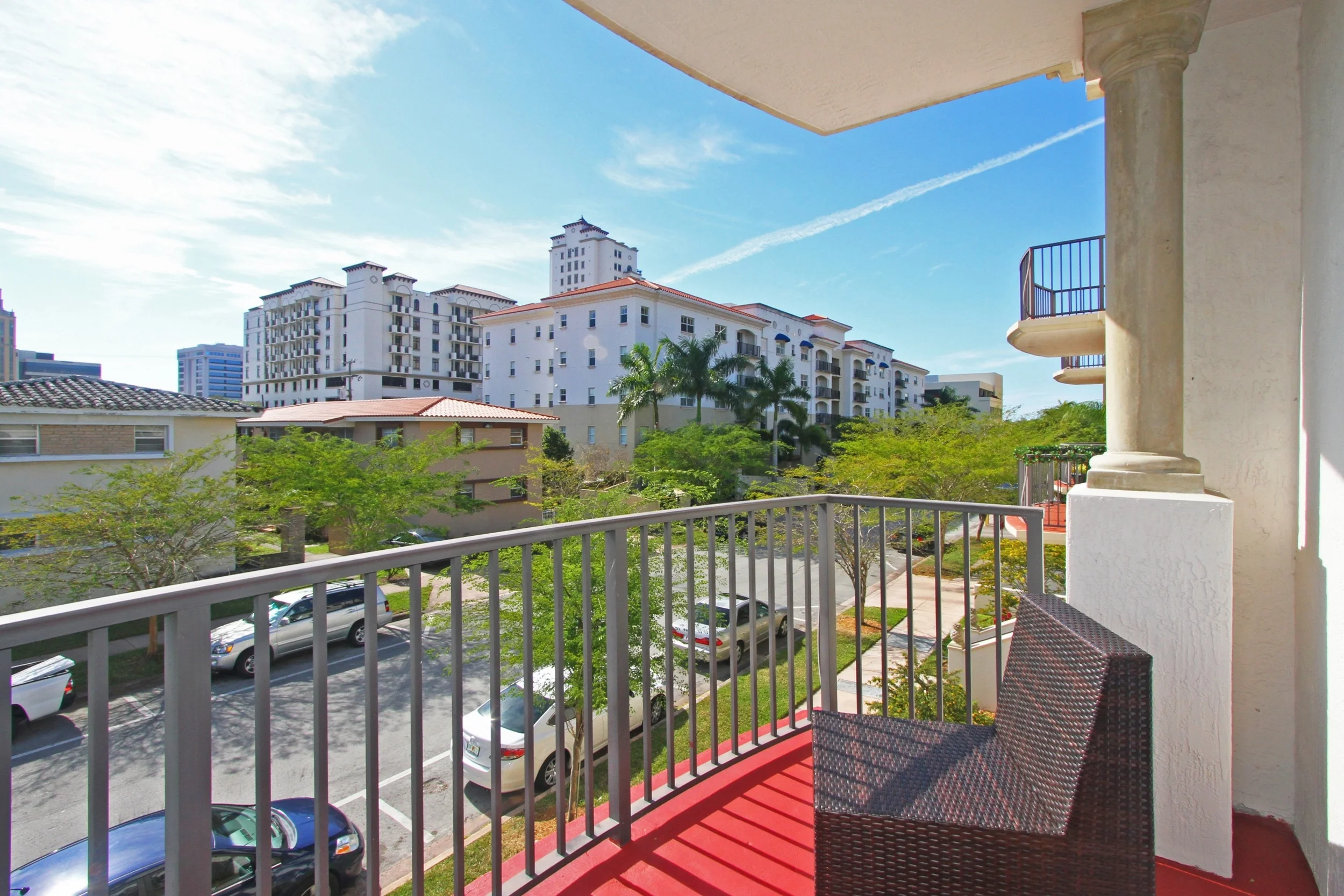1650_galiano_st_th13_MLS_HID760832_ROOMbalcony1.jpg