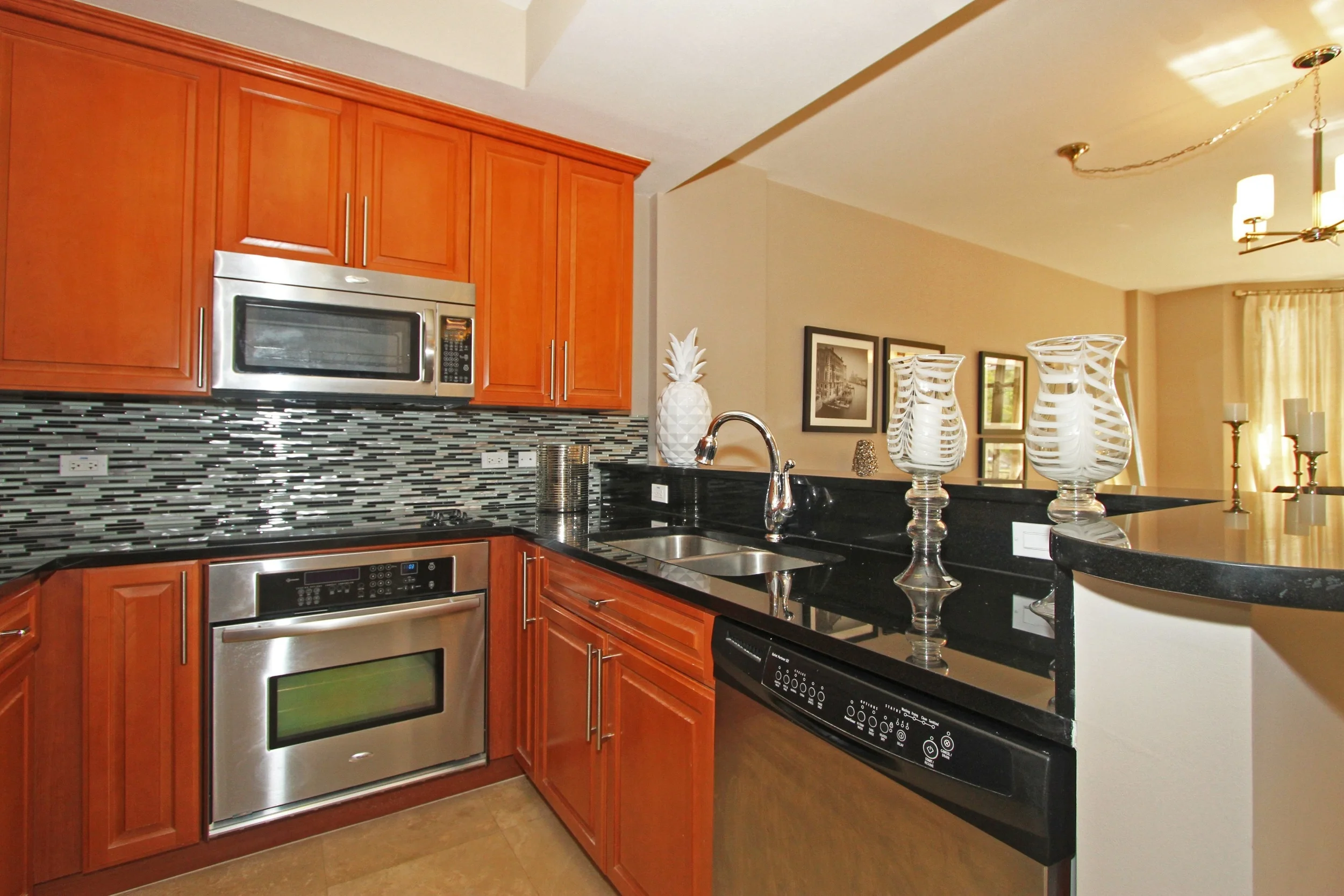 1650_galiano_st_th13_MLS_HID760832_ROOMkitchen.jpg