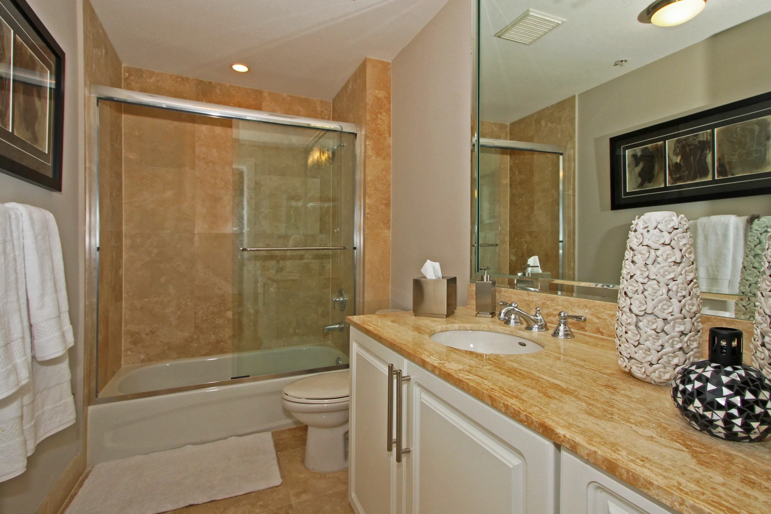 1650_galiano_st_th13_MLS_HID760832_ROOMbathroom.jpg