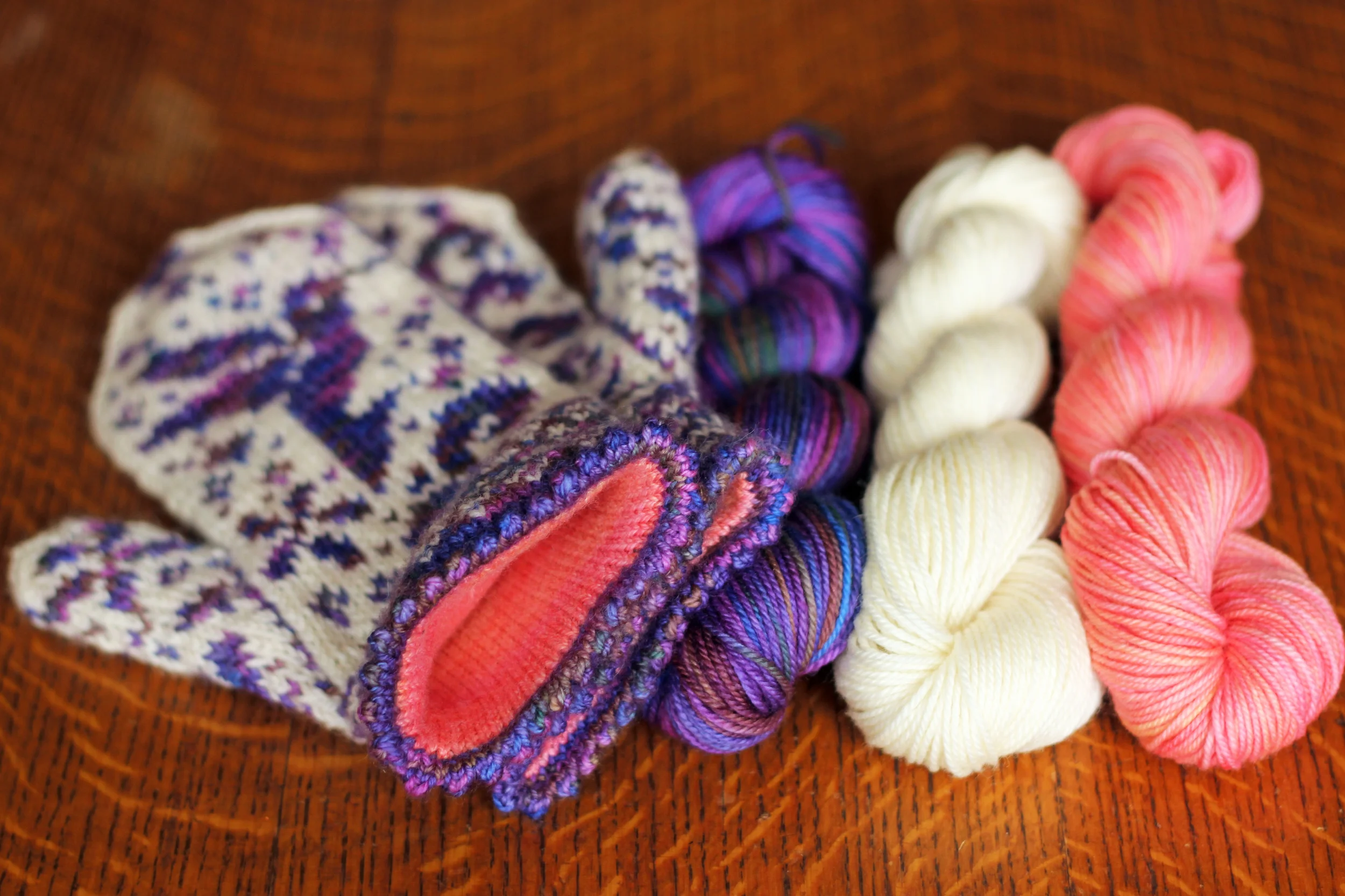 Sweet Nectar Mitten Kit in Iris - see you on Sunday!