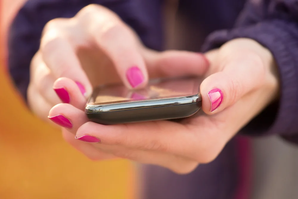 7 Rules to follow when texting your ex