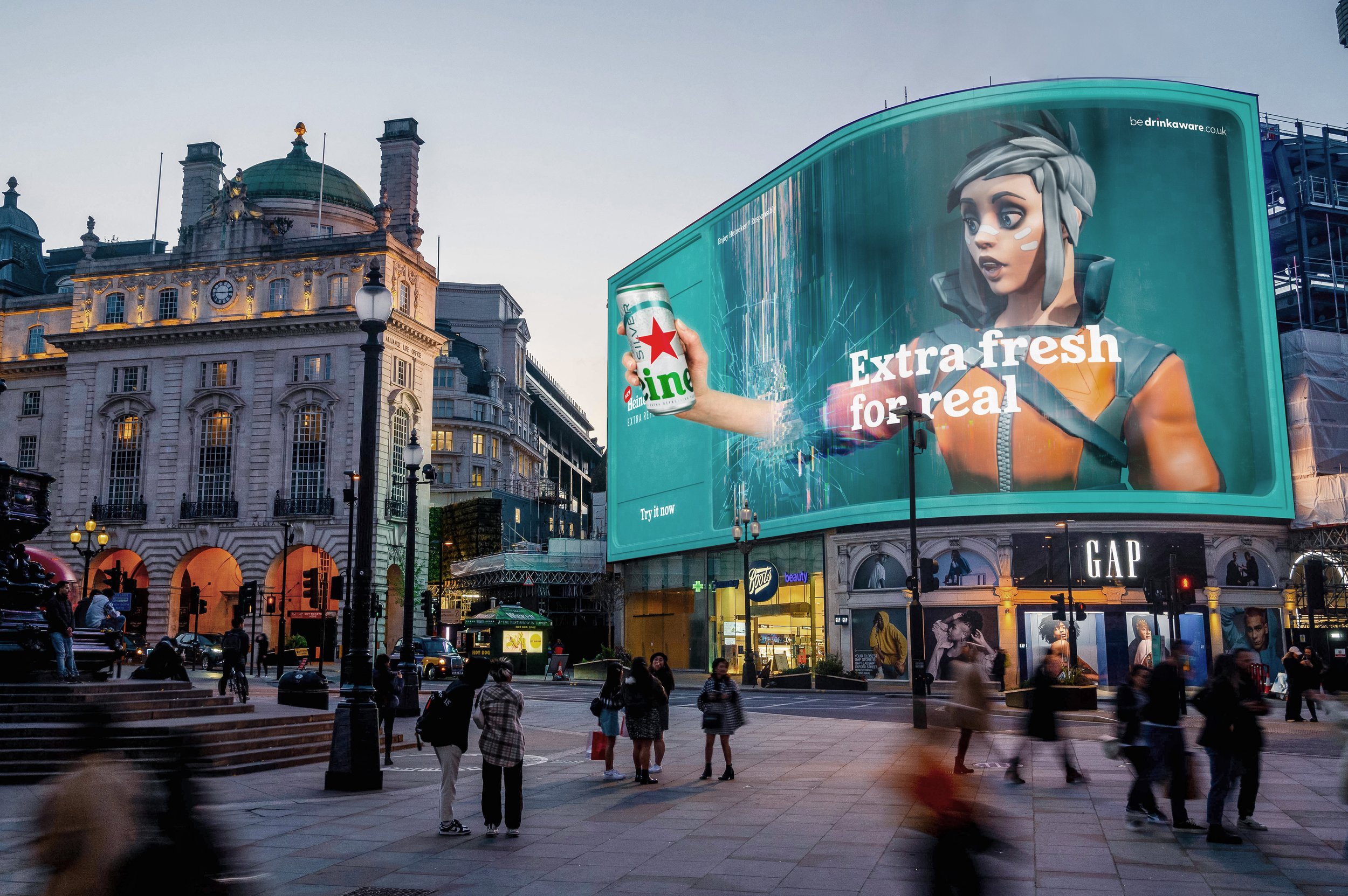 W - HEINEKEN _piccadilly.jpg