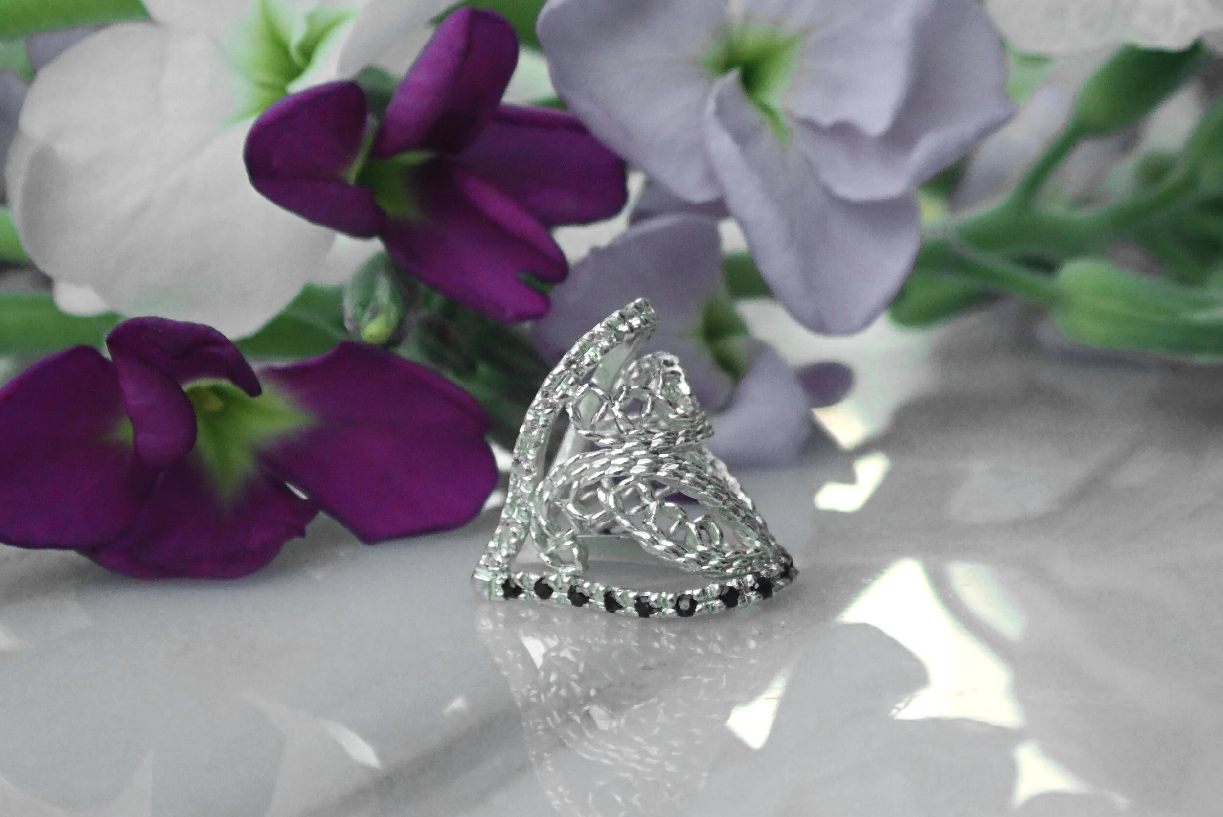 Black Spinel and White Sapphire Filigree Earcuff 