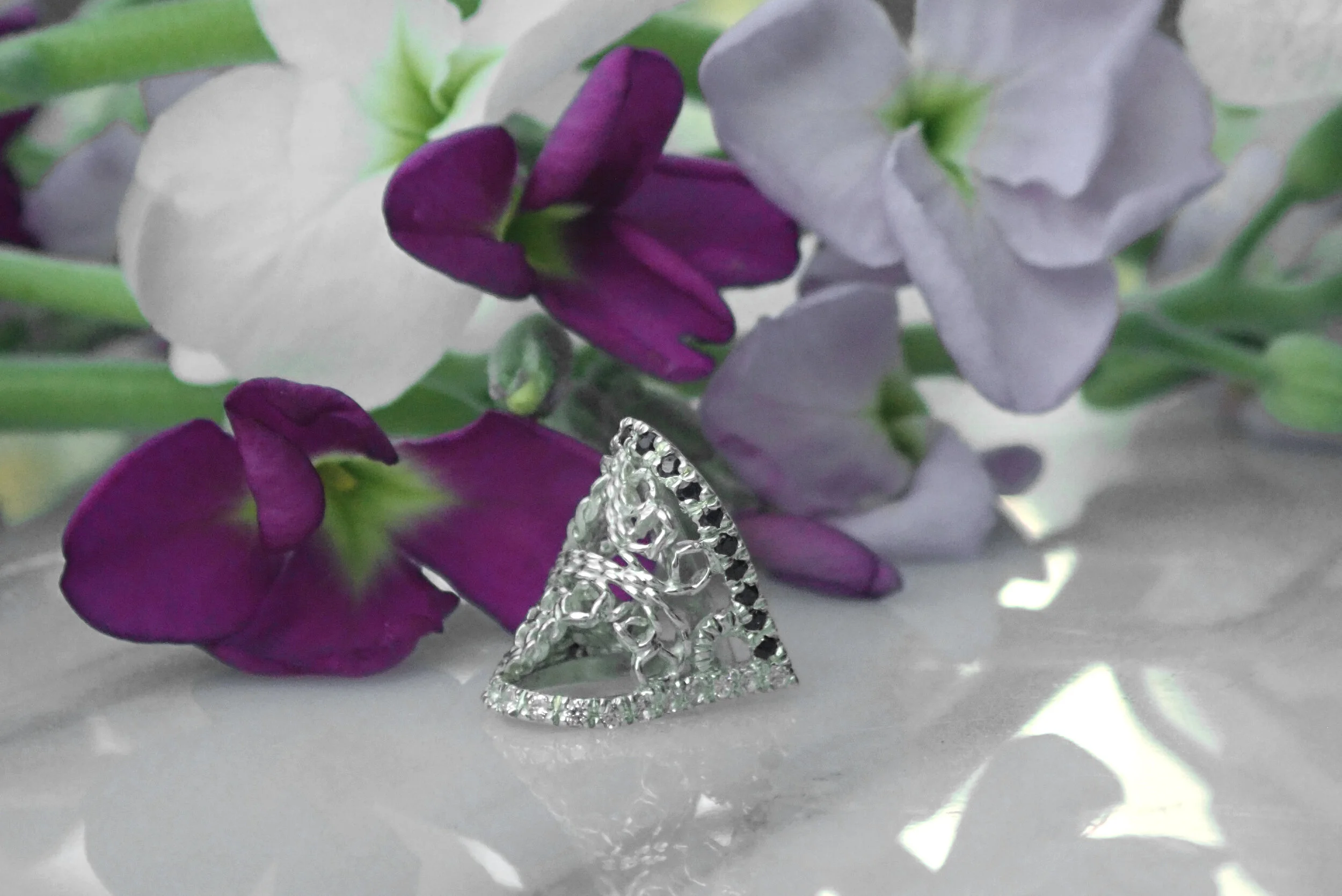 Black Spinel and White Sapphire Filigree Earcuff 