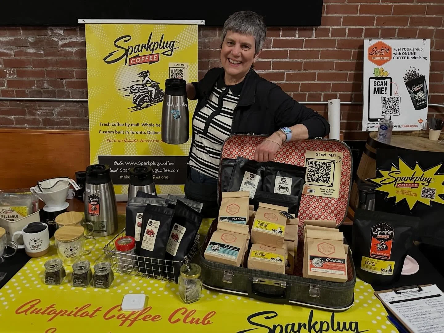 Pouring samples of Sparkplug Coffee and having visits at @justjavafest at Bridgeworks in Hamilton. #sparkplugcoffee #hamilton #justjavafest #bridgeworks