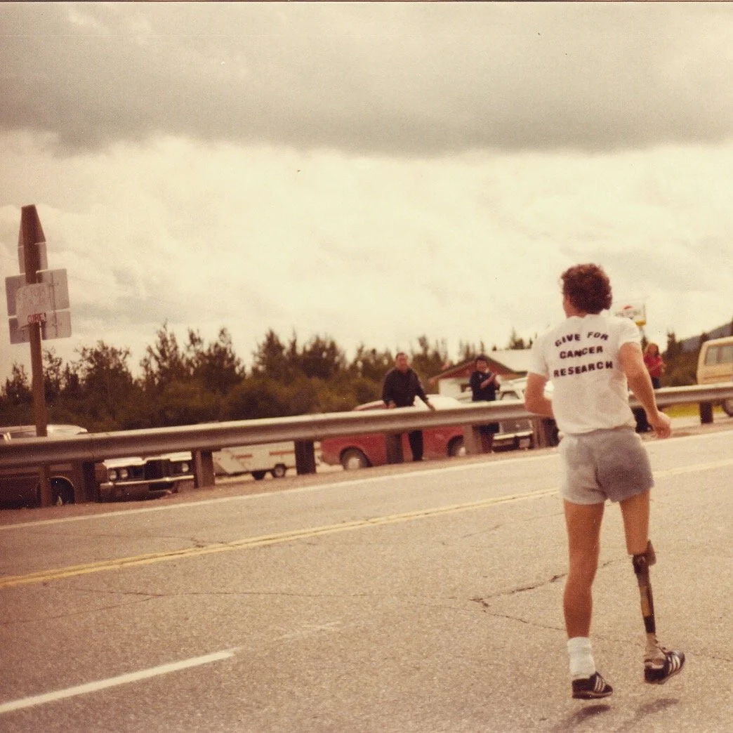 TerryFox-Marathon-of-Hope-1980-Joe2.JPG
