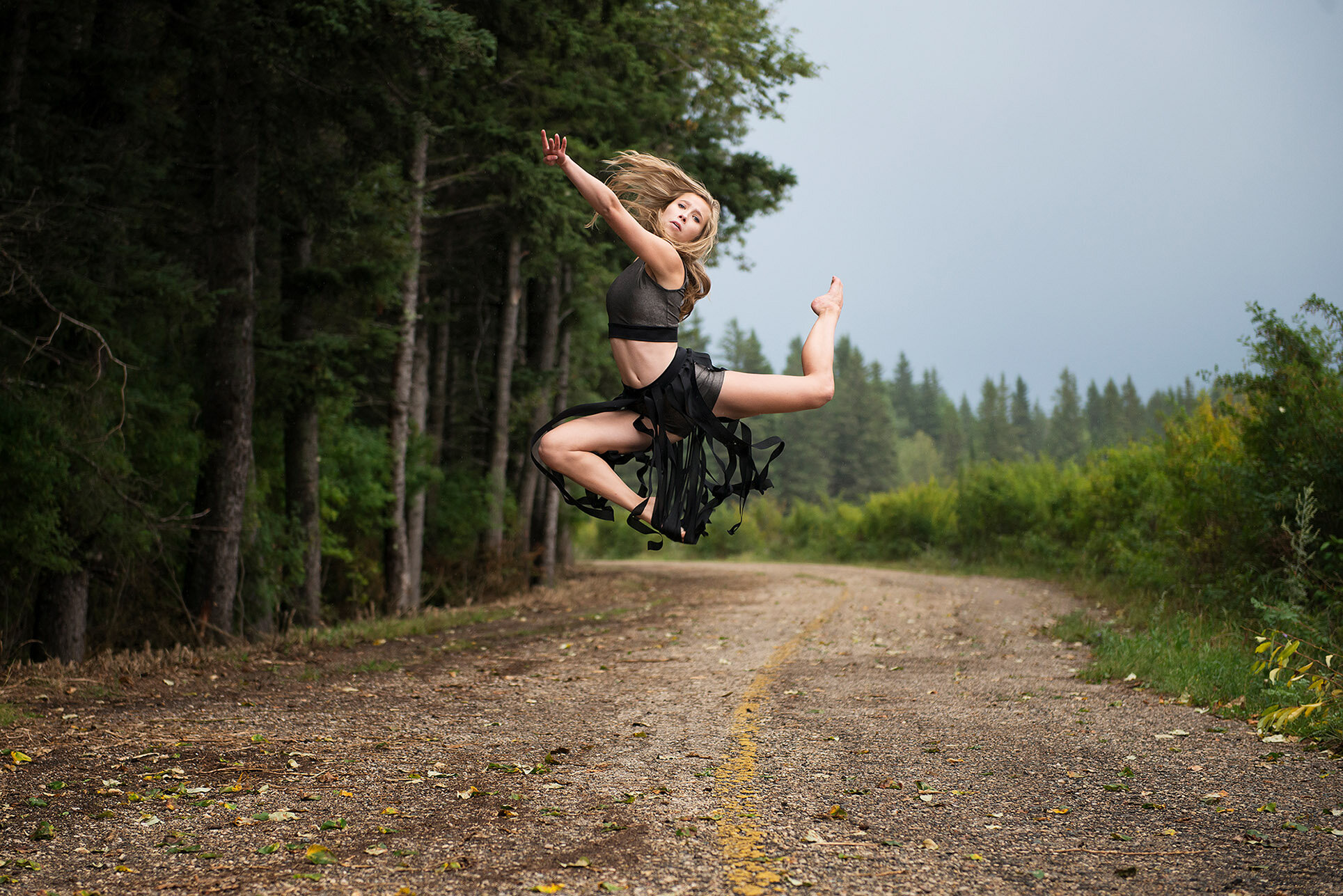 dancer-jumping-clearlakemb.jpg