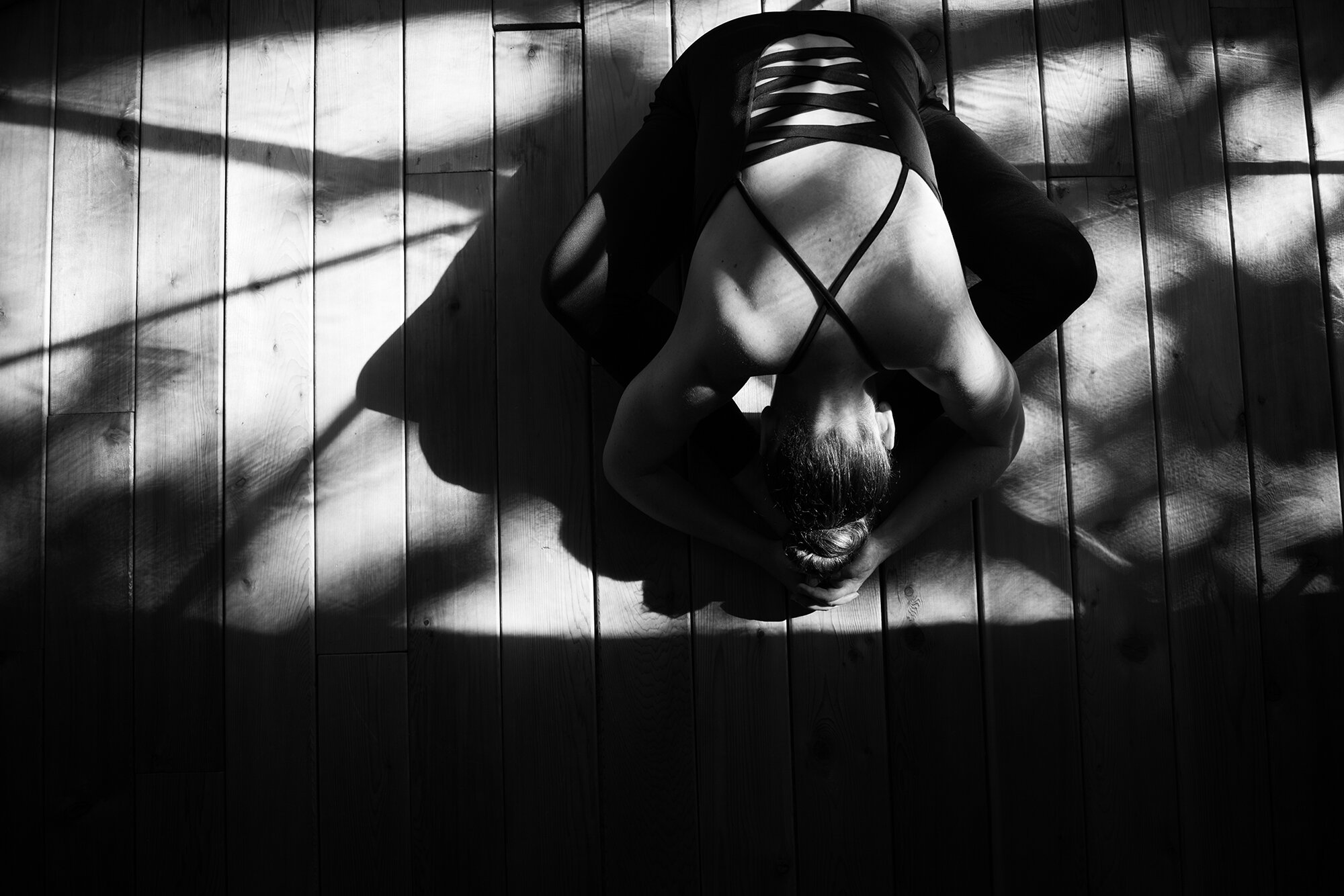 yoga-black-white.jpg