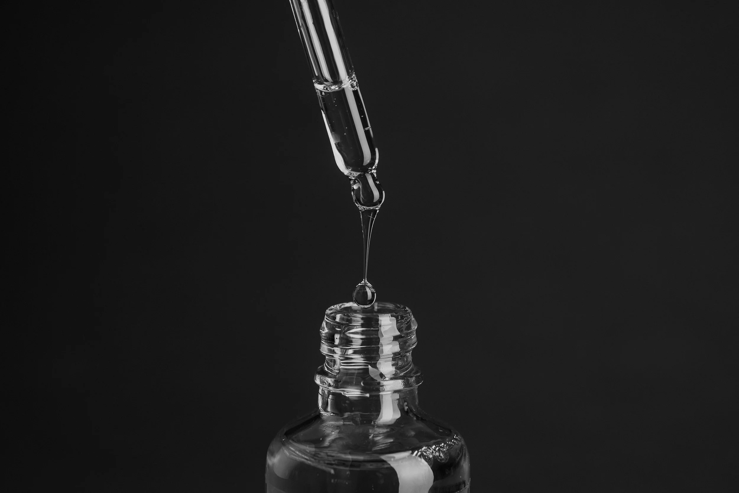 closeup-essential-oil.jpg