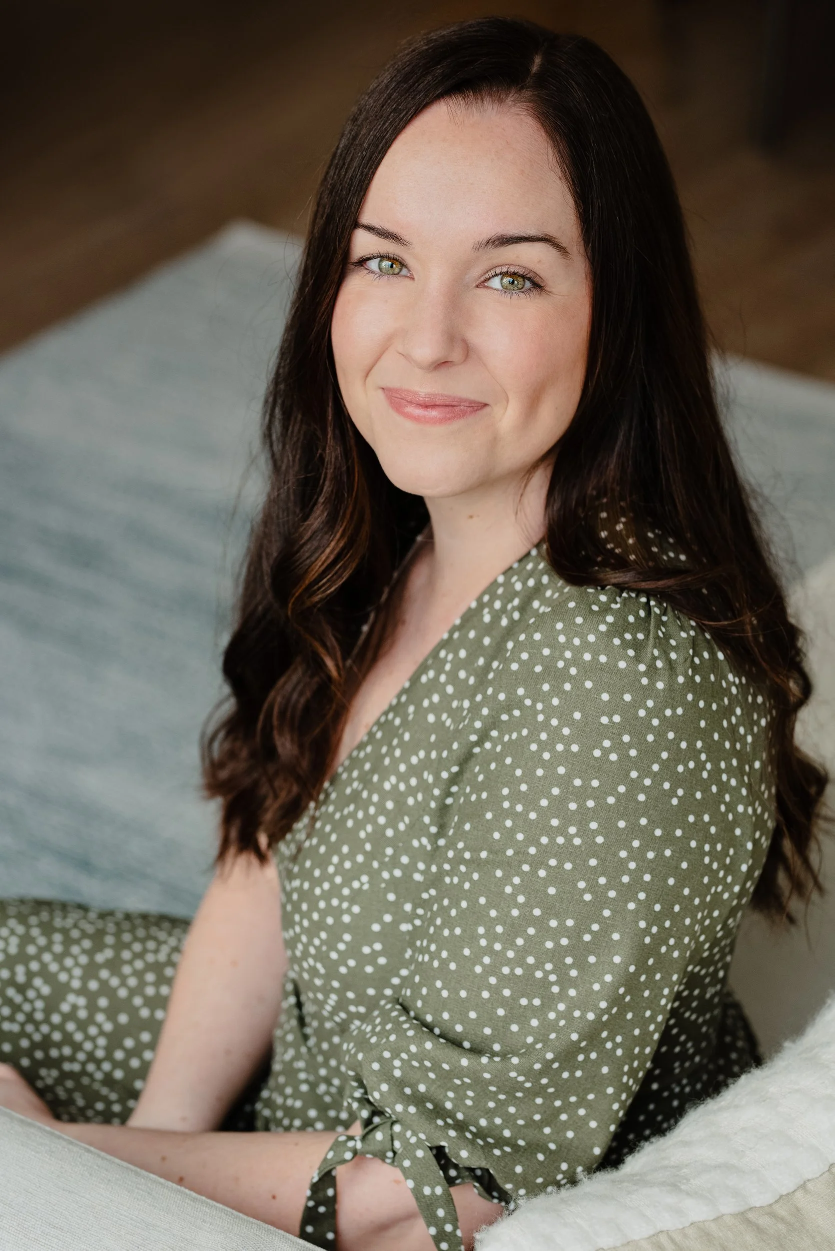 headshot-wearing-green-shirt.jpg