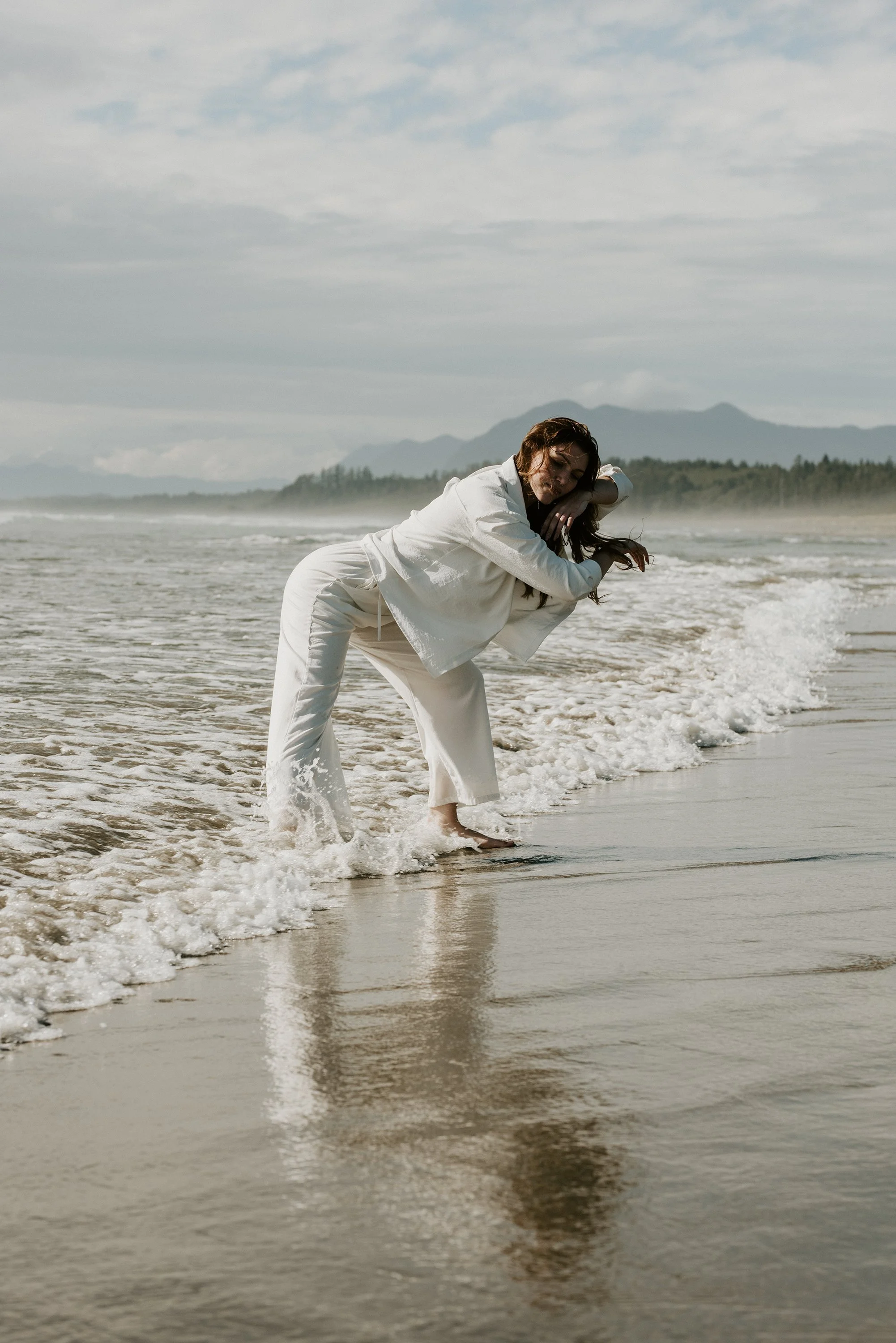 dancer-tofino-beach-waves.jpg