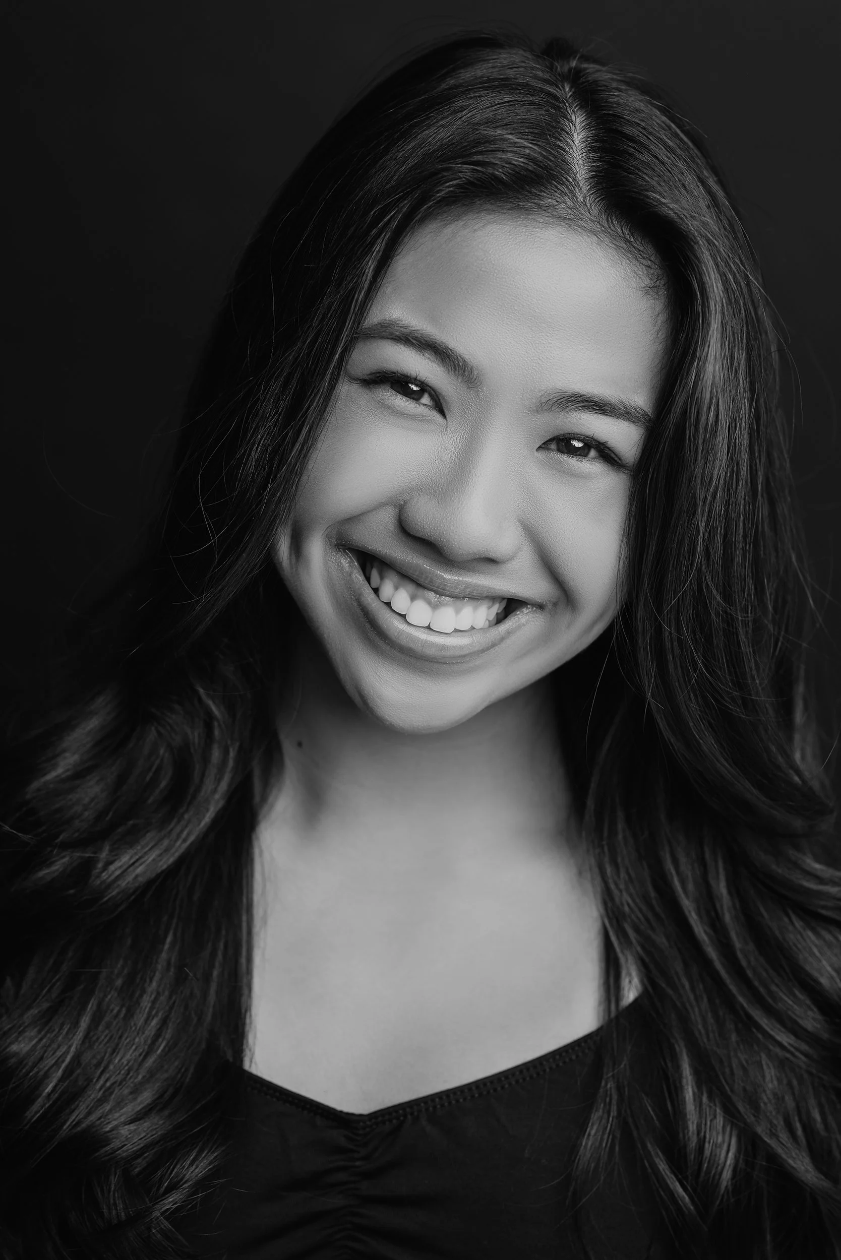 blackandwhite-headshot.jpg