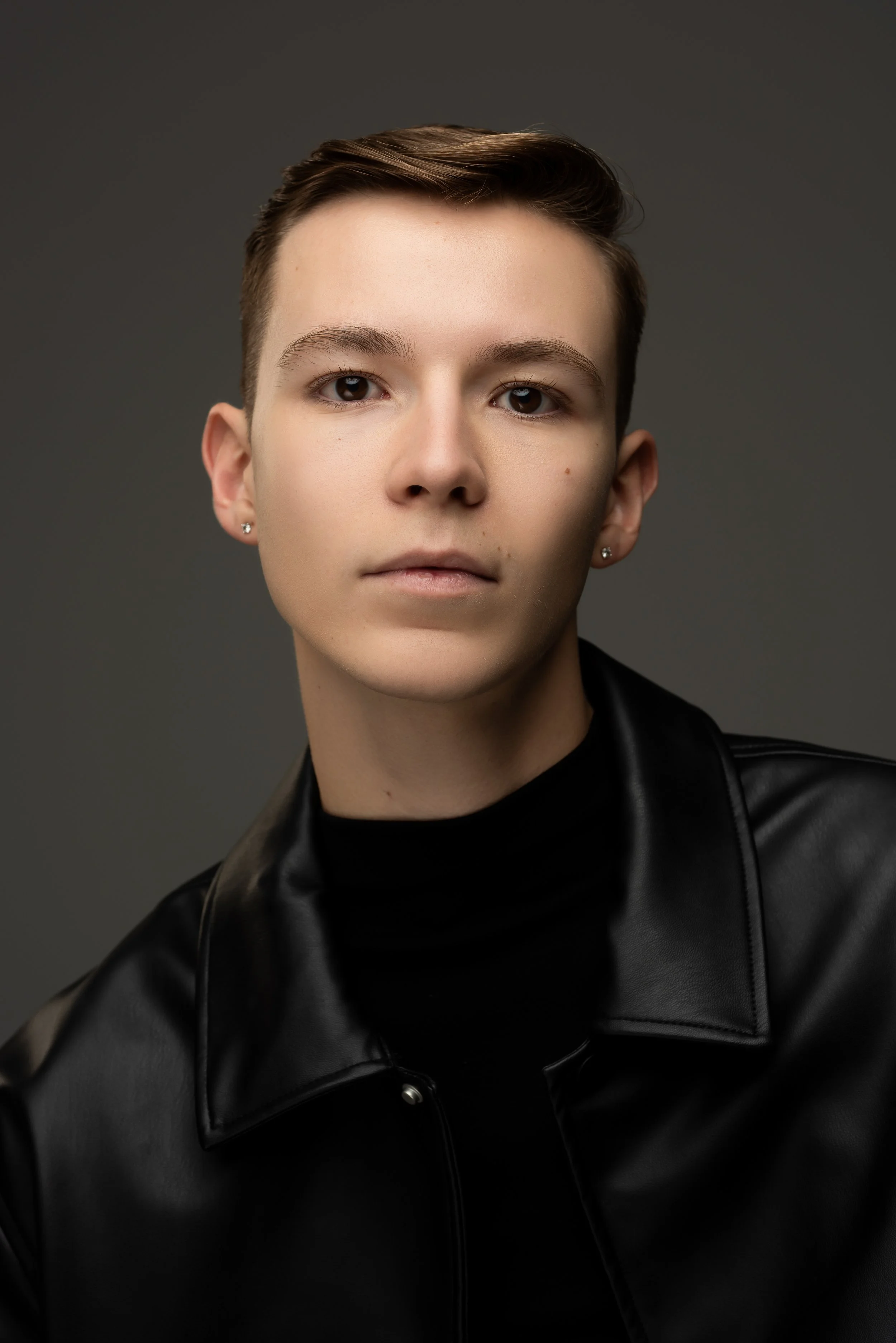 male-headshot-leather-jacket.jpg