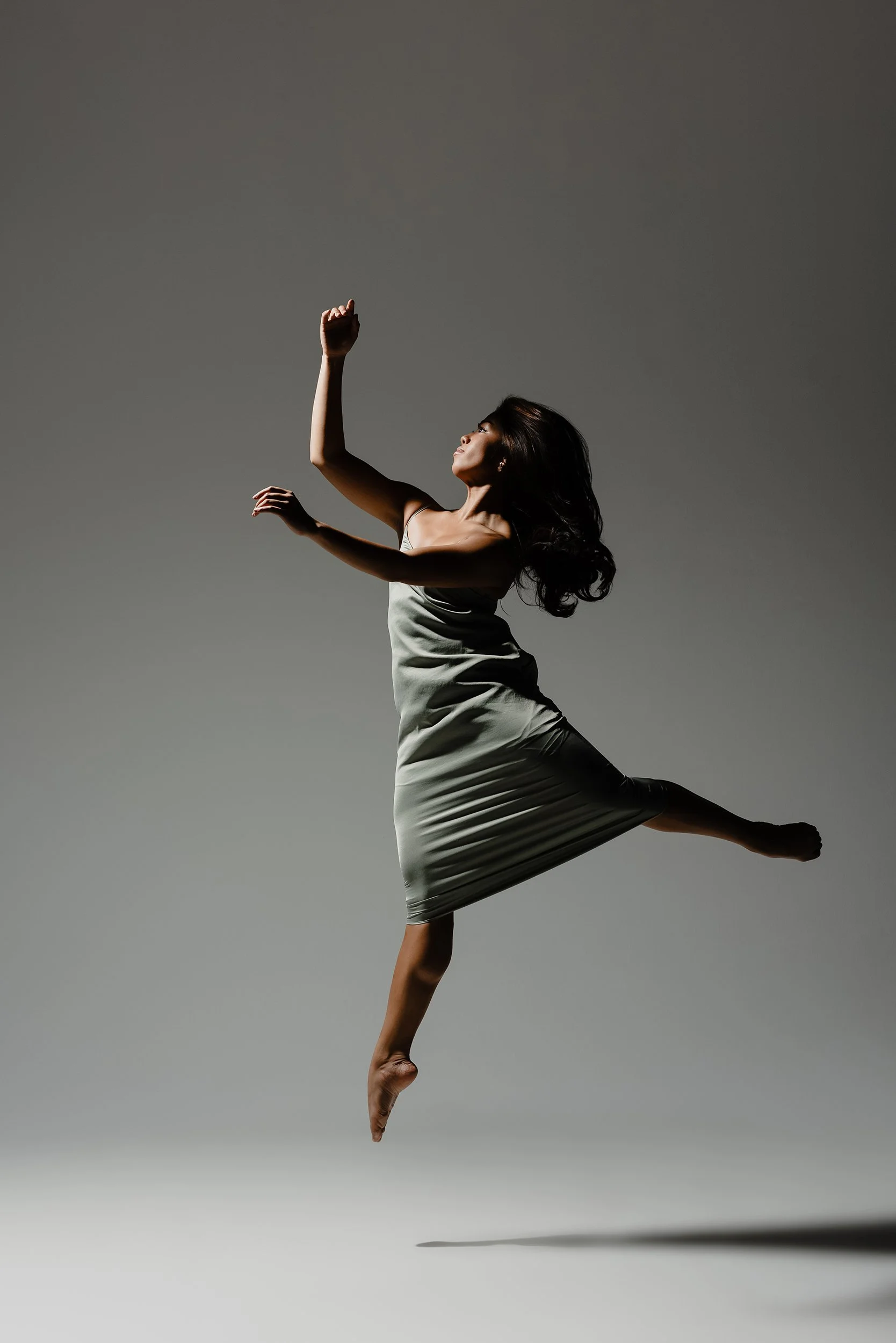 dancer-jumping.jpg
