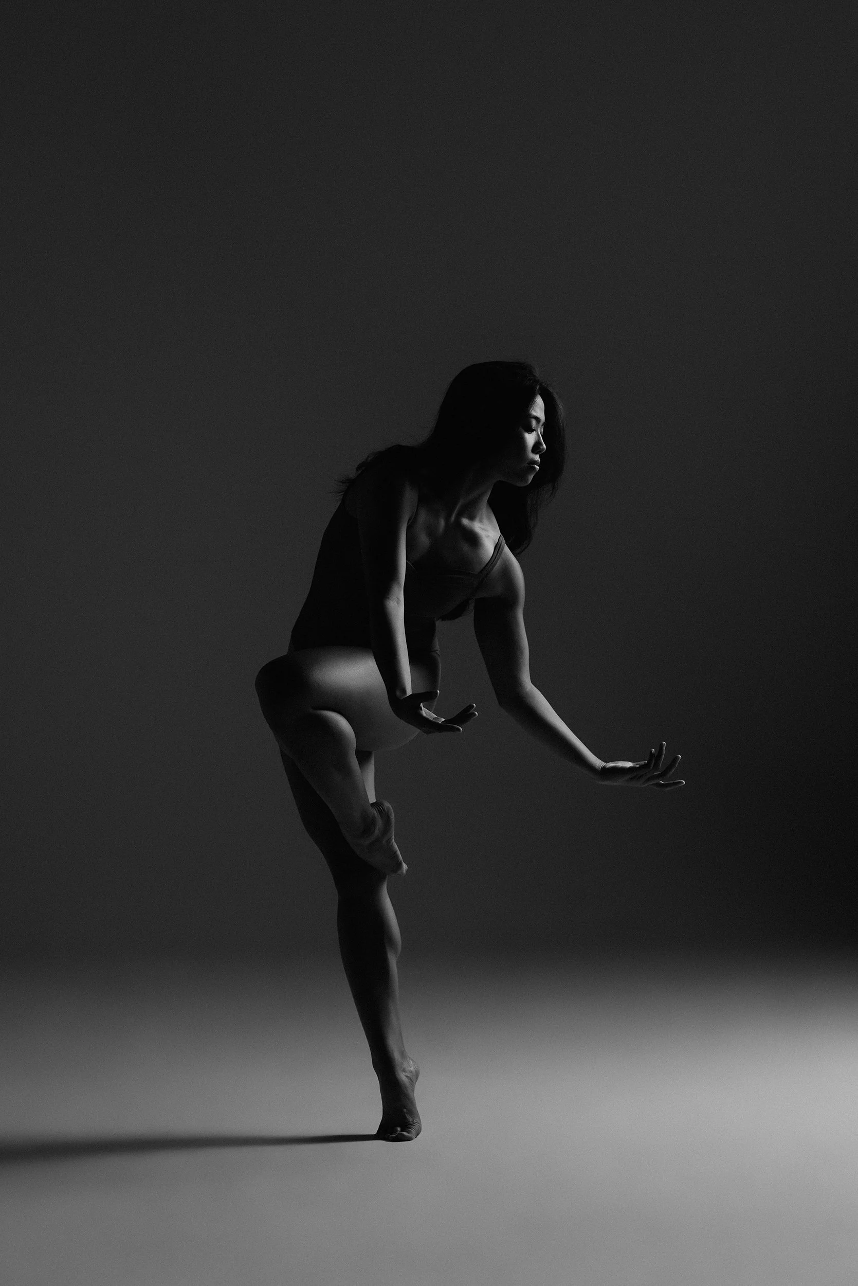 dancing-blackandwhite.jpg