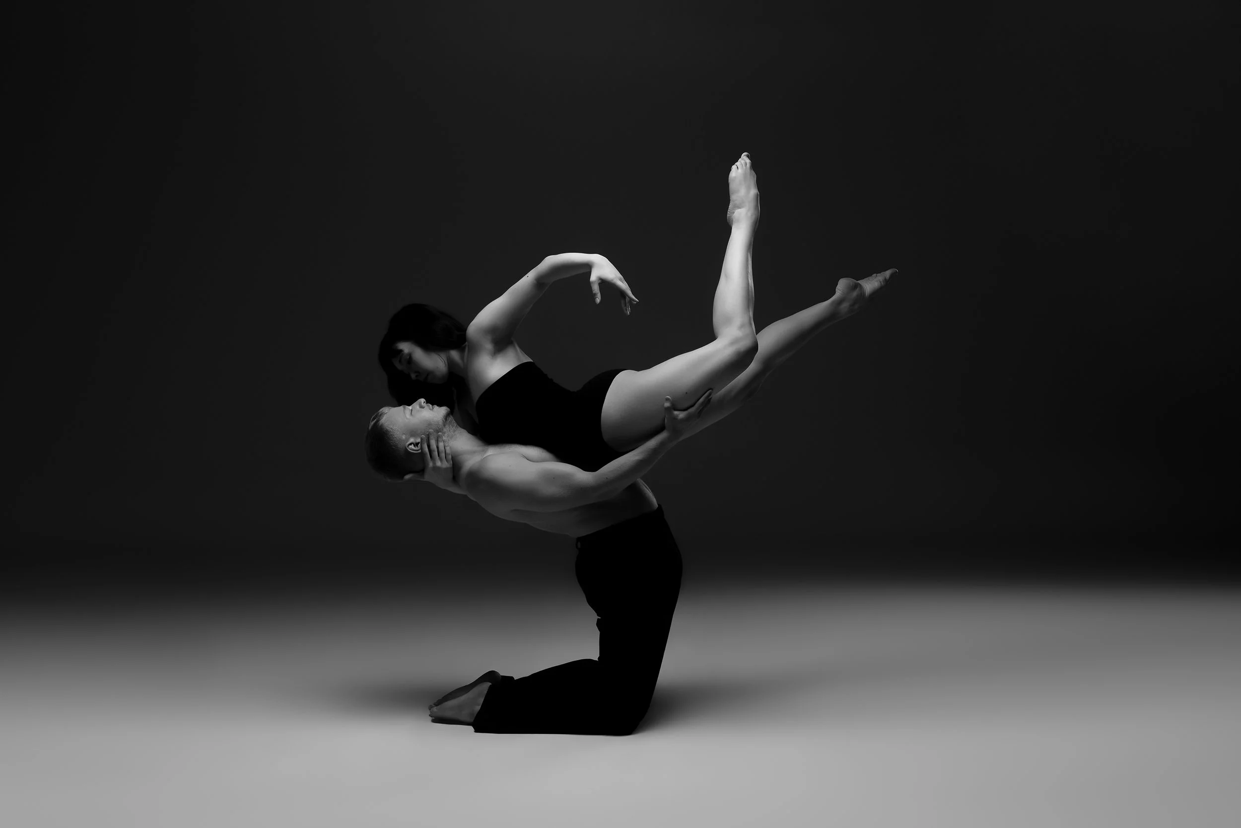 duo-dance-lift.jpg
