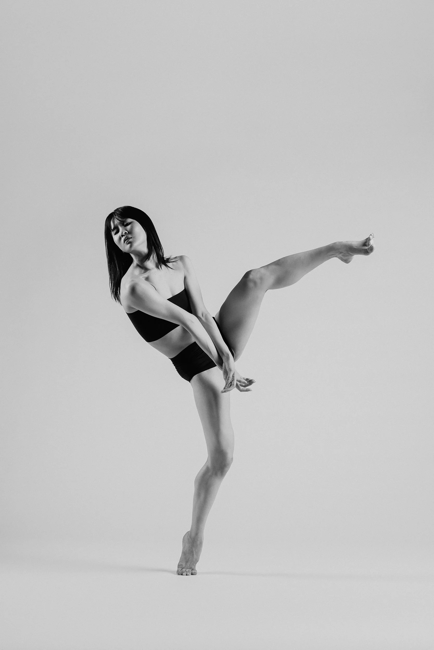 contemporary-dance-pose.jpg