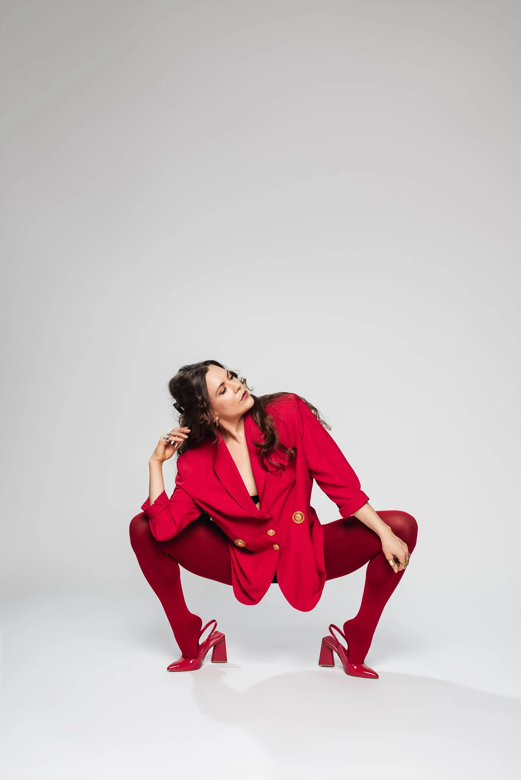 all-red-outfit-dancer.jpg