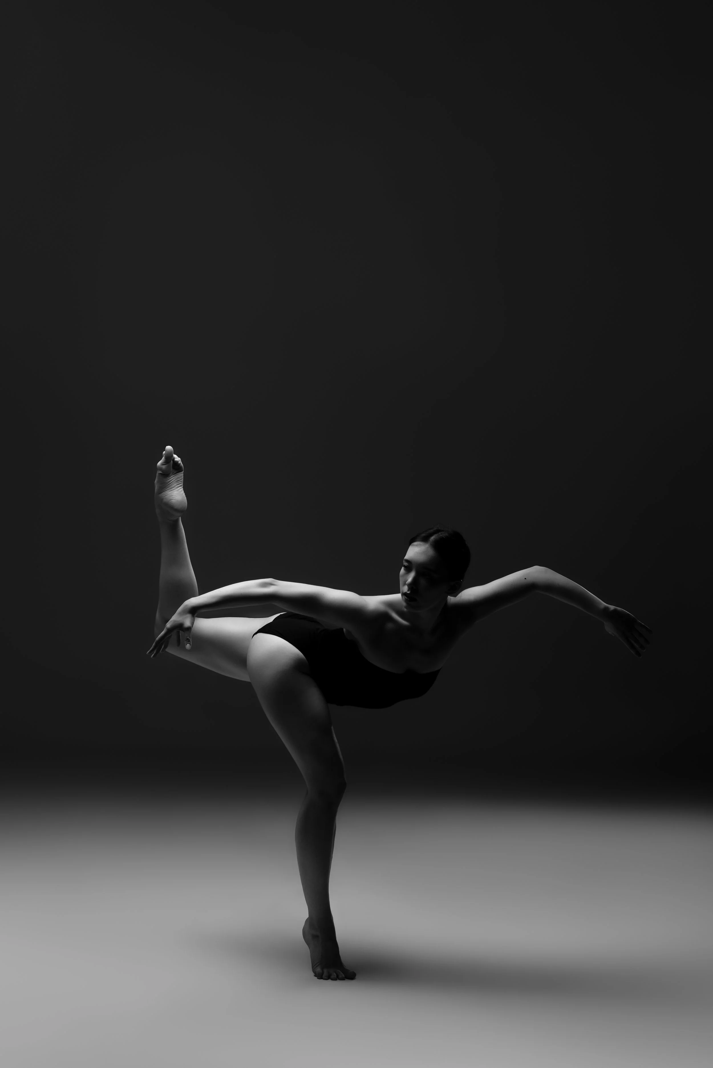 female-contemporary-dancer.jpg