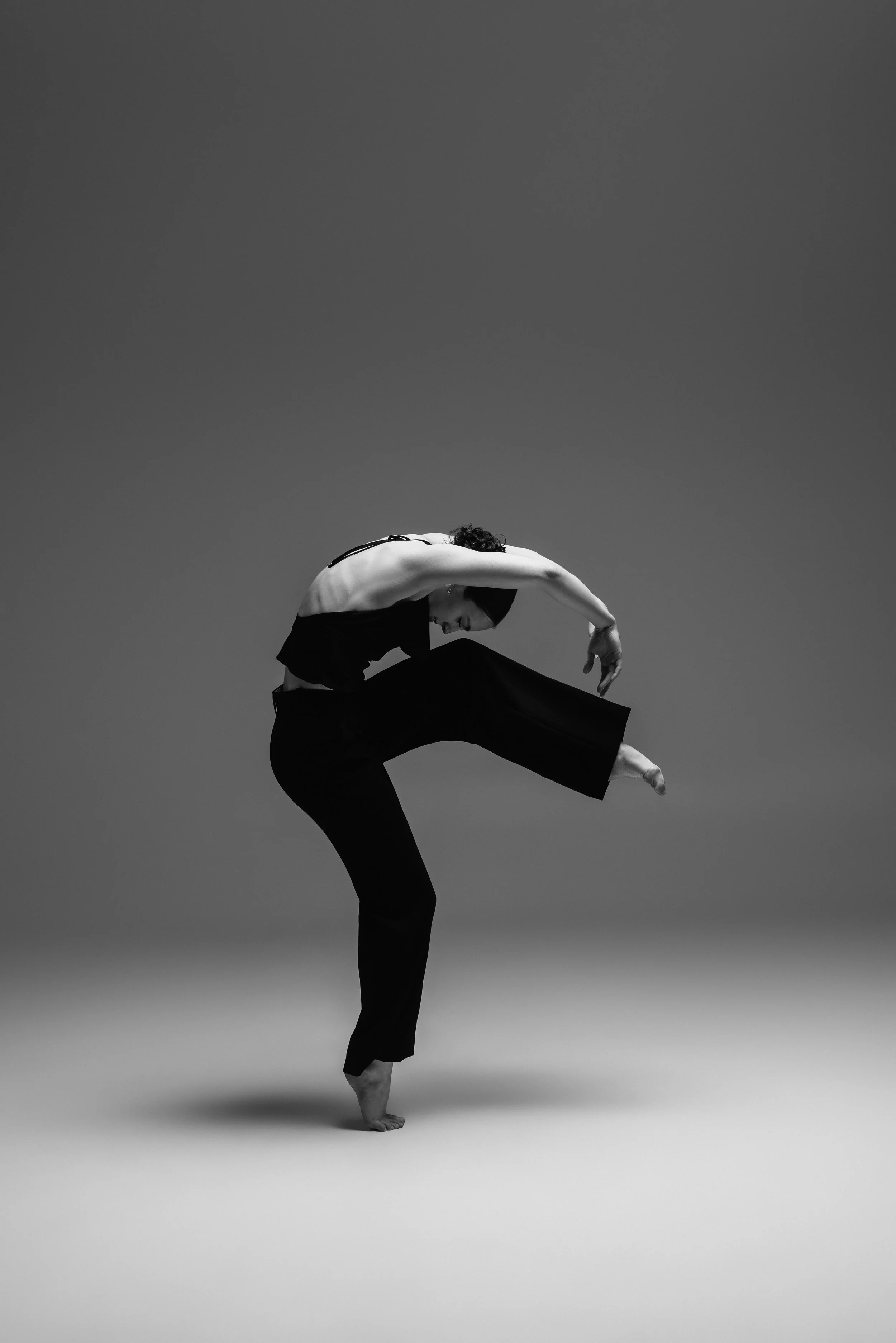 contemporary-ballet-blackandwhite-movement.jpg