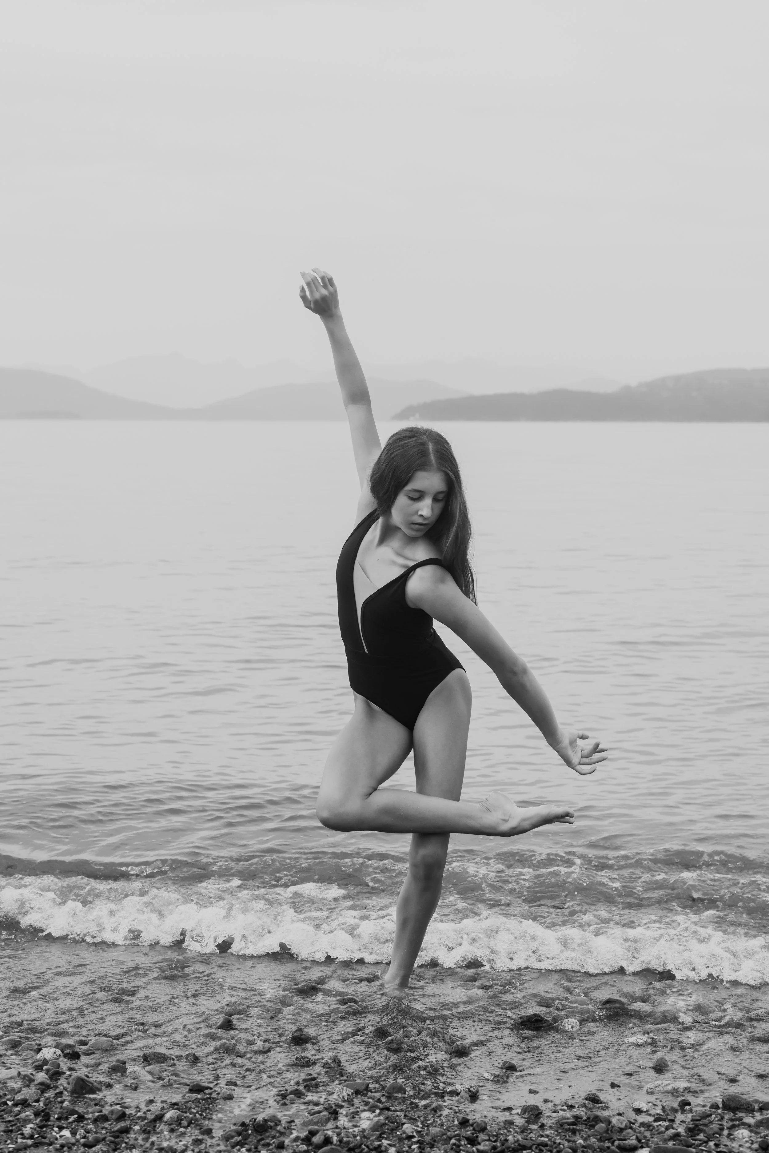 dancer-infront-of-ocean.jpg