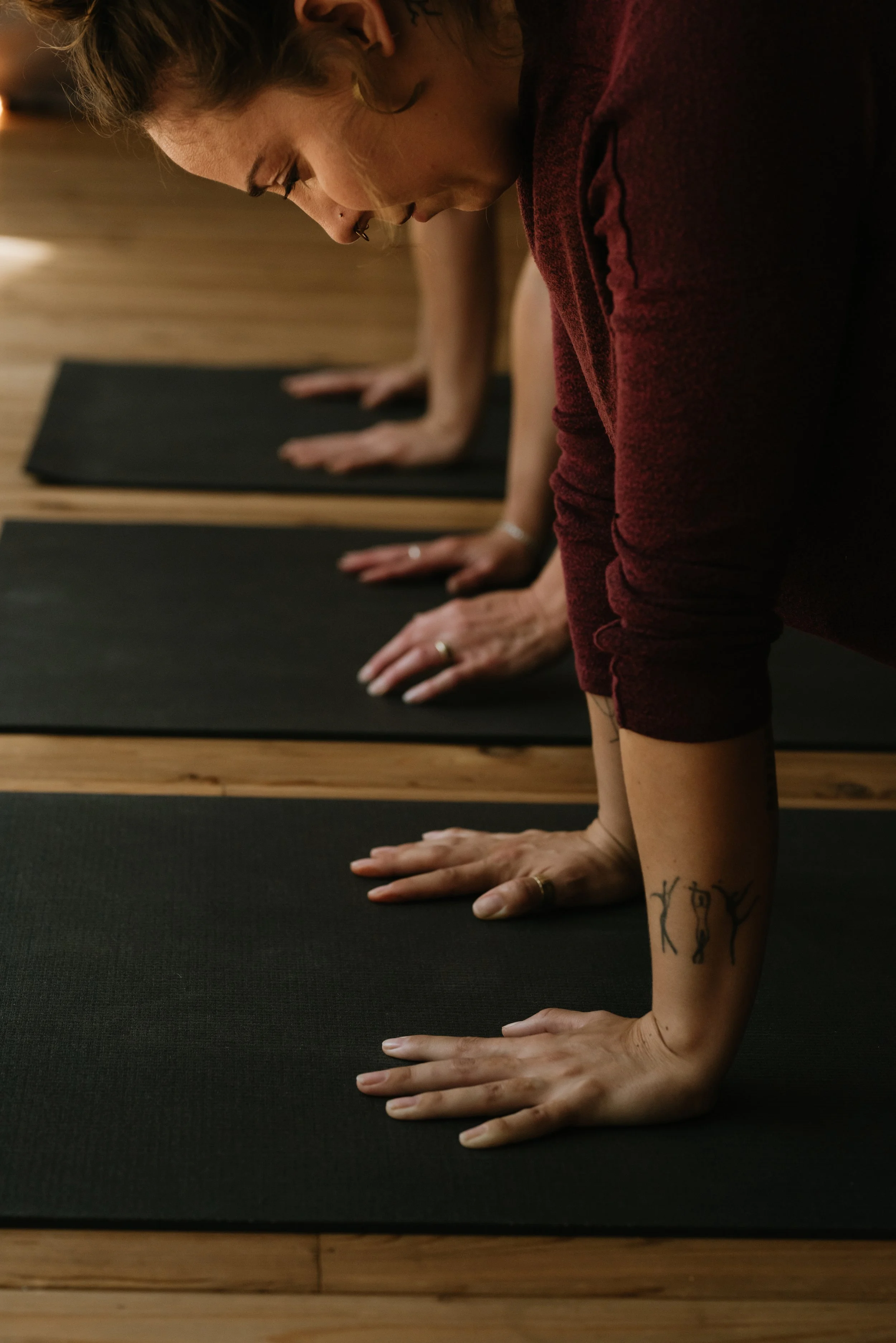 yoga-class-hands-closeup.jpg