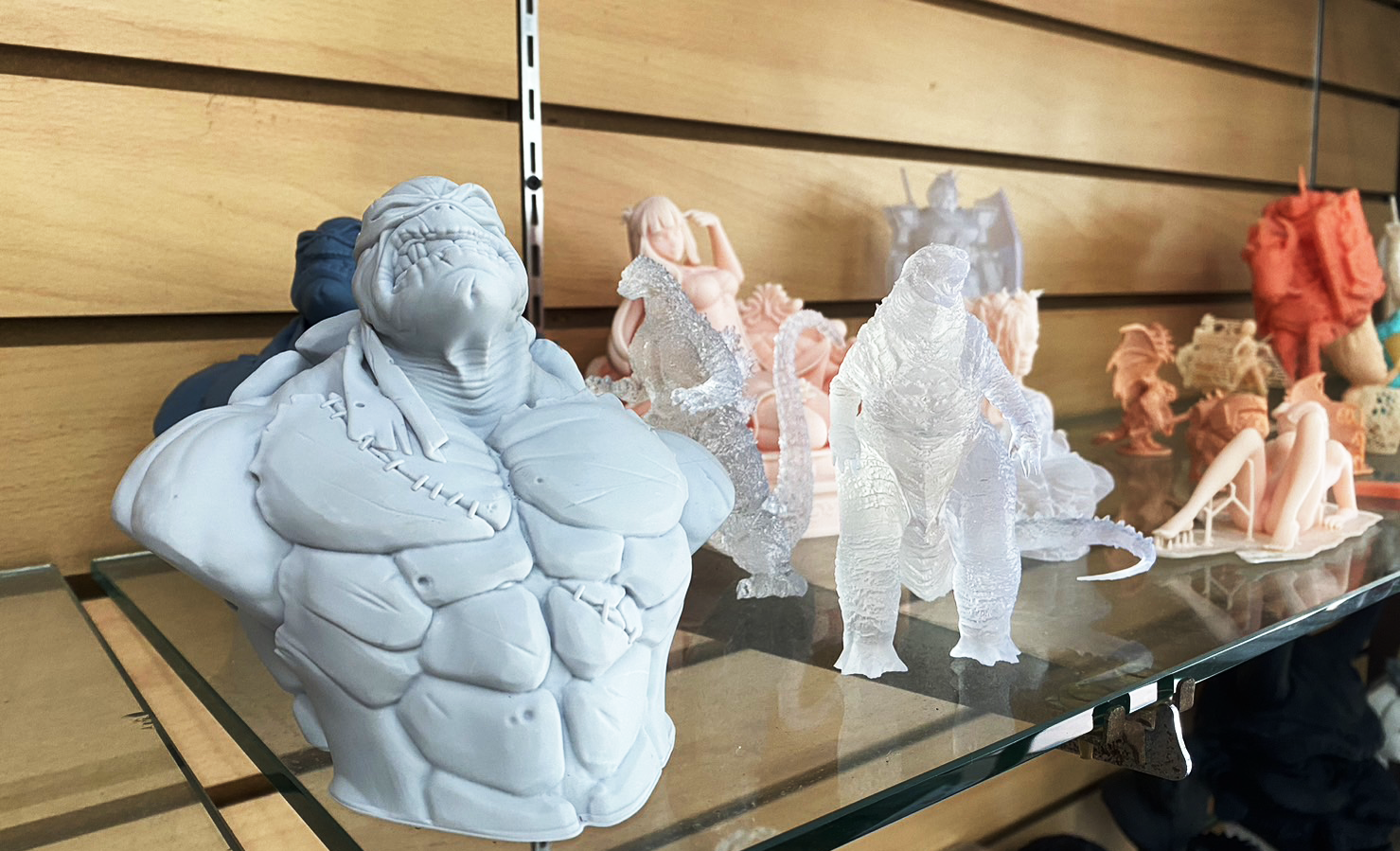 店內展示品.png