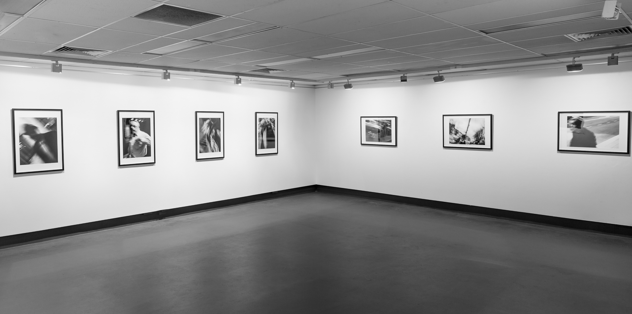 Thomas Oliver - Install-3.jpg