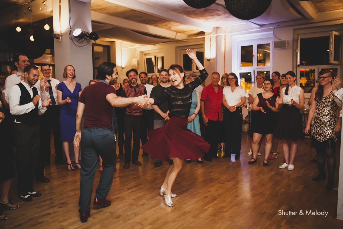 SwingUpTheBackyard-1280.jpg