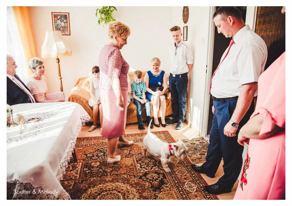 home-bride-family.jpg