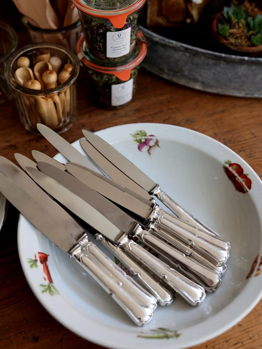 Louis-Philippe Set of Six Each - Dinner & Butter Knives