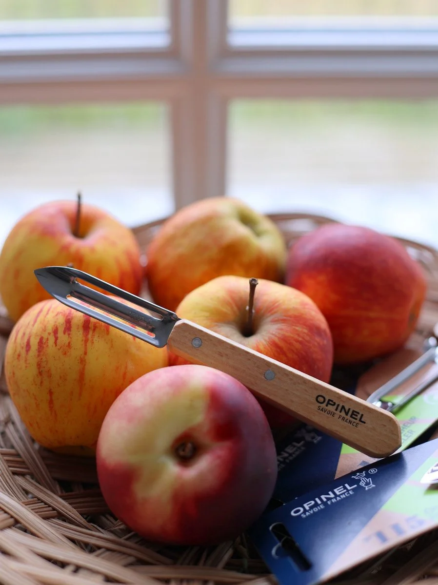 Opinel Kitchen Essential Pitter-Peeler
