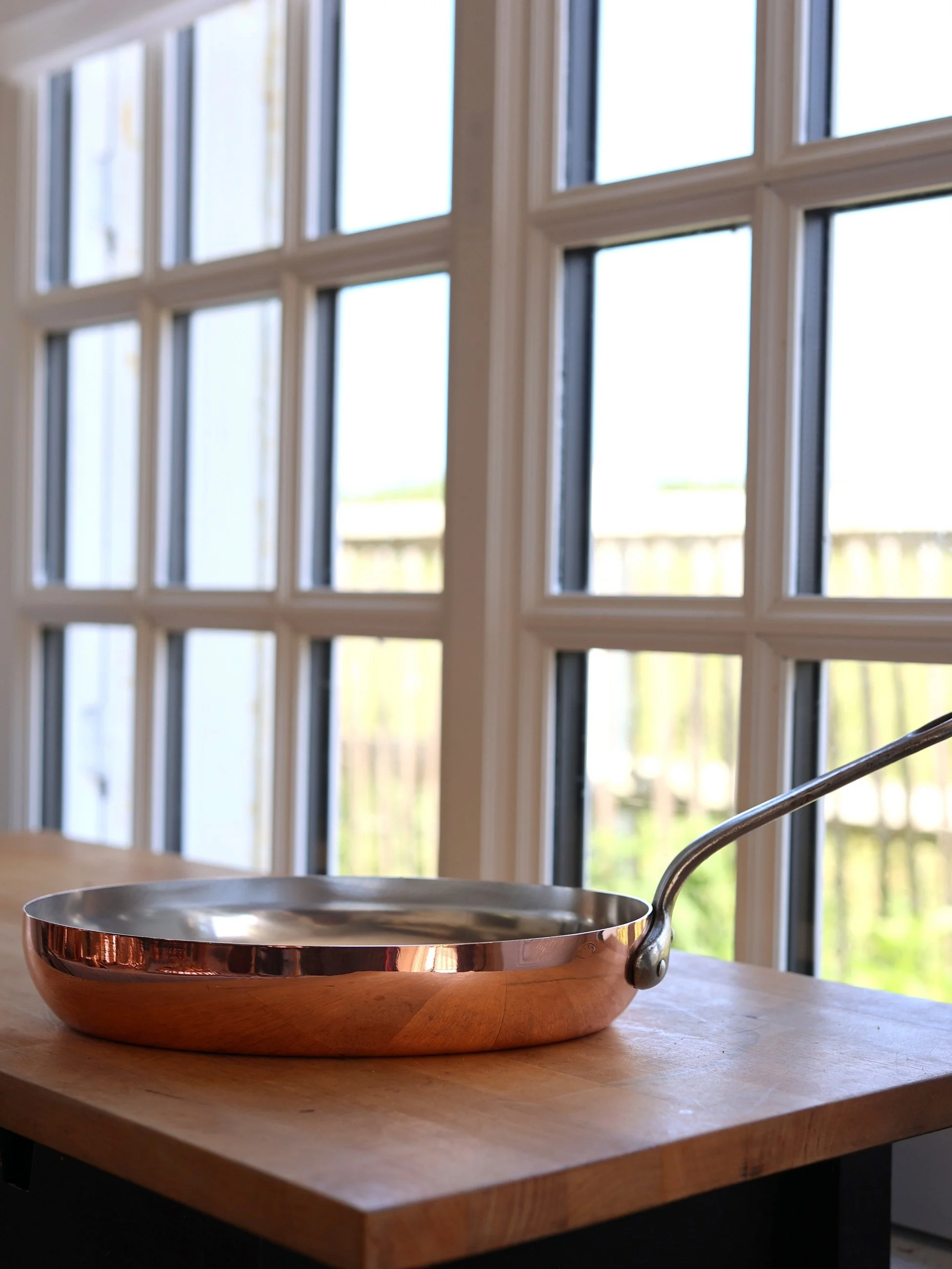 Oval Copper Sauté Pan – E. Dehillerin