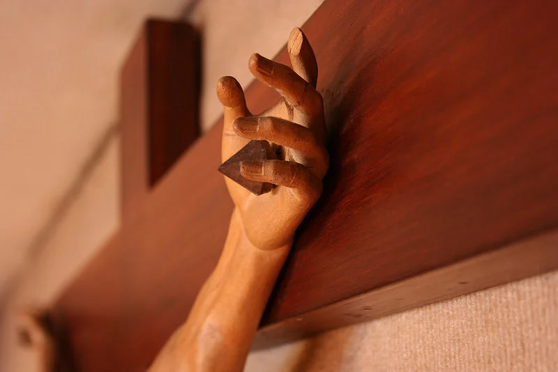 Terça-feira, festa litúrgica das Cinco Chagas do Senhor