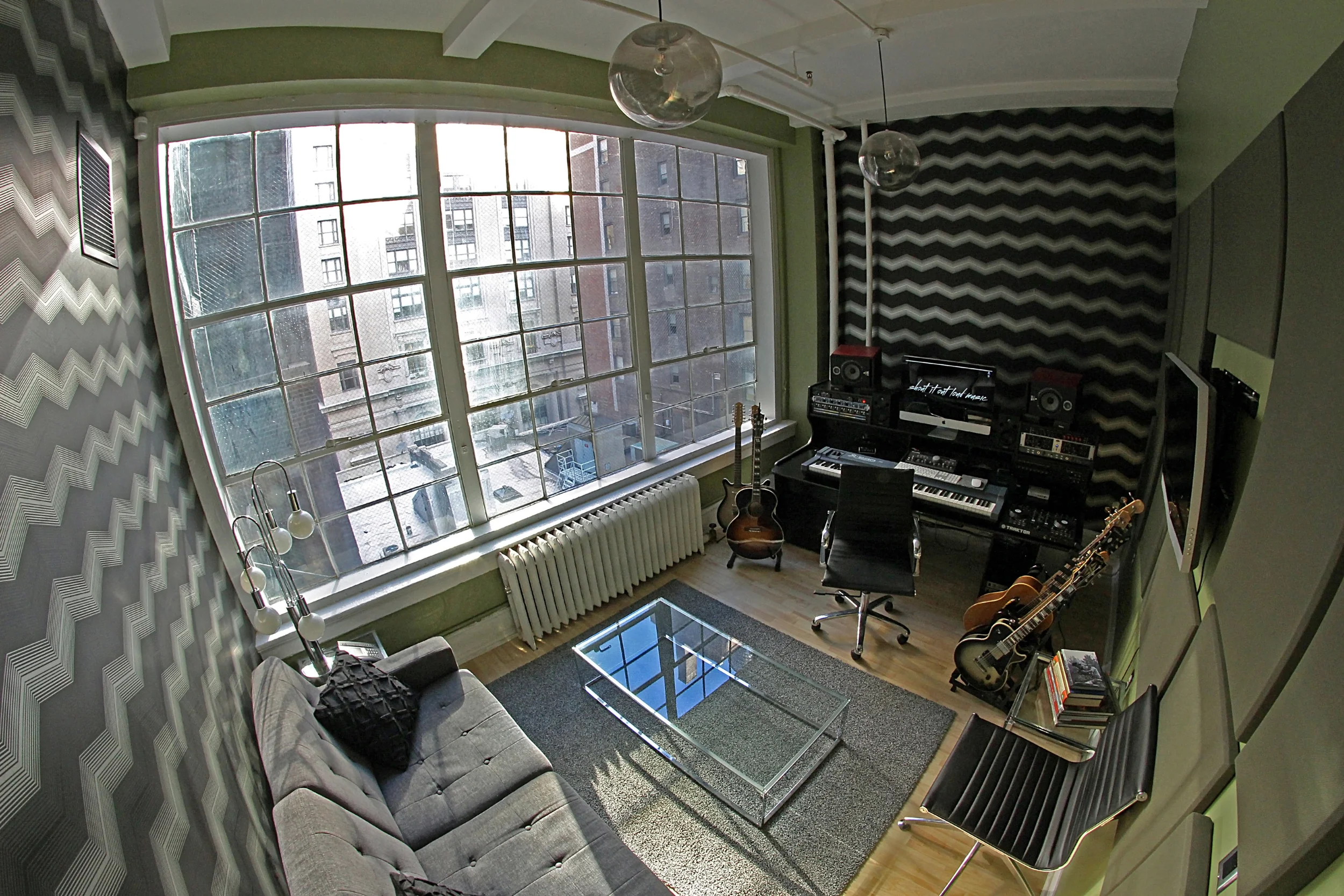 PRODUCTION ROOM