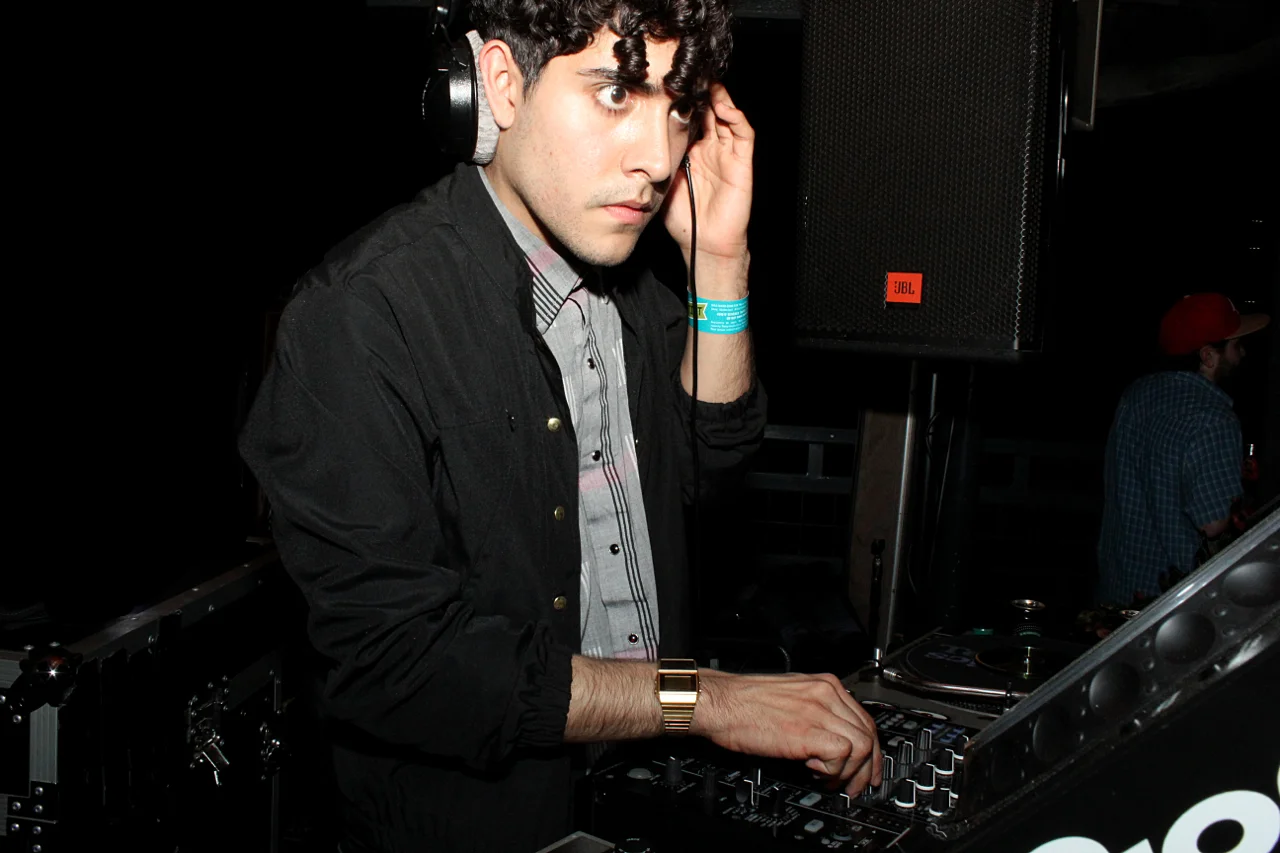NEON INDIAN @ SXSW