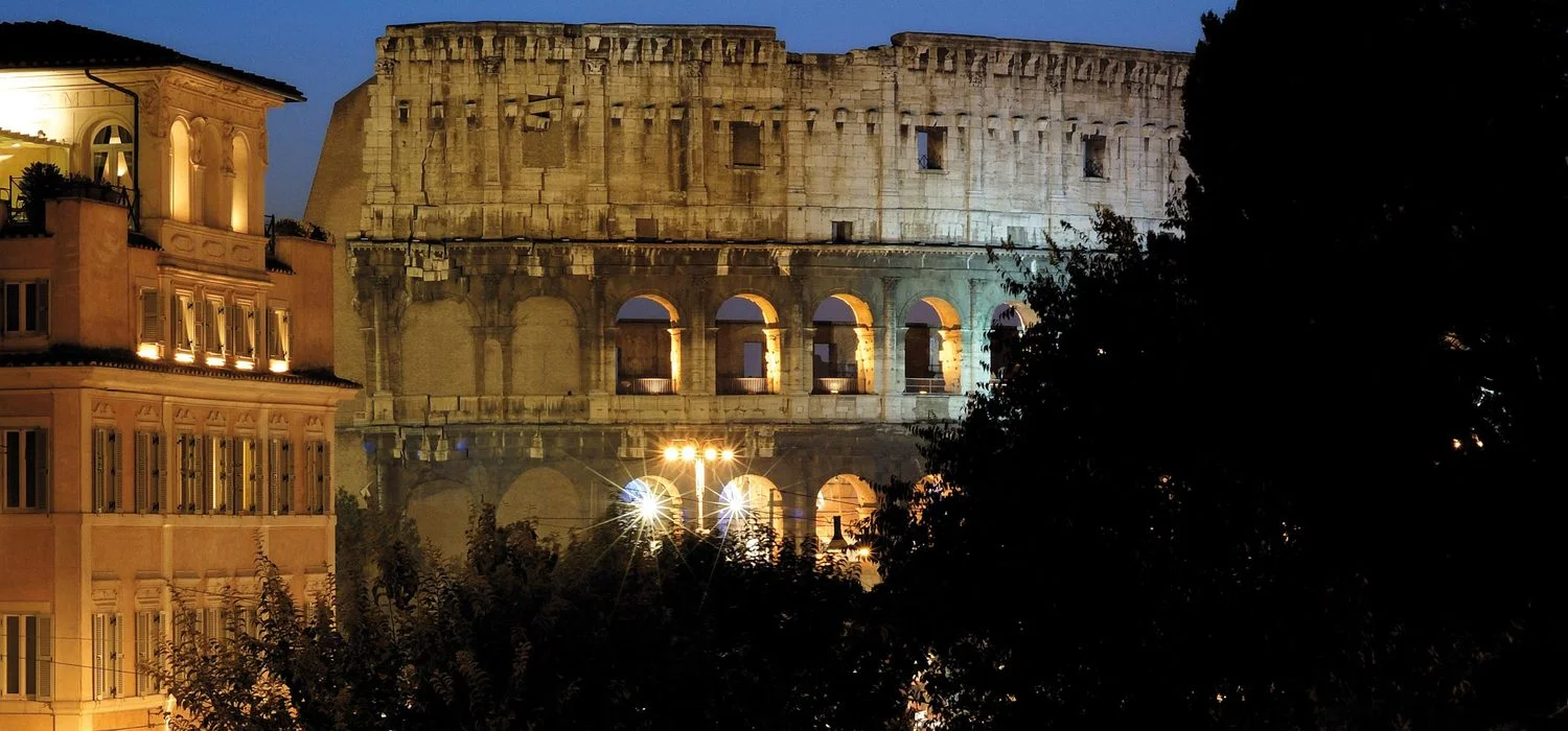 PALAZZO MANFREDI - One of the best hotel views of the Colosseum