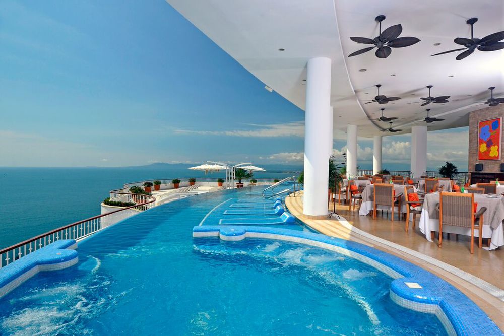 Grand Miramar Puerto Vallarta - A Perfect Hotel View in Puerto Vallarta Mexico3.jpeg